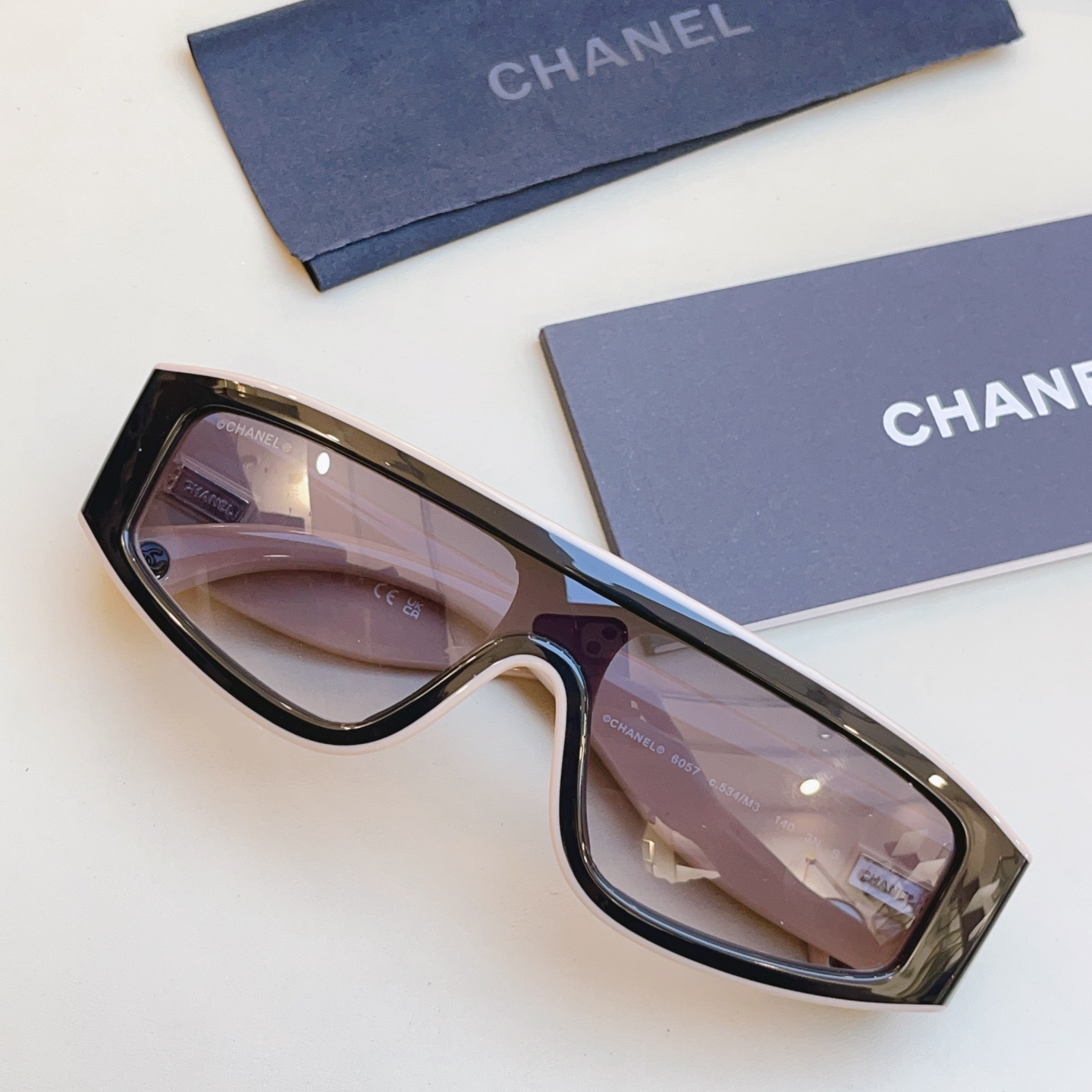 ，高质量版本，【CHANE*】香奈*儿新款太阳镜🕶️，MODEL：CH6057，SIZE：140