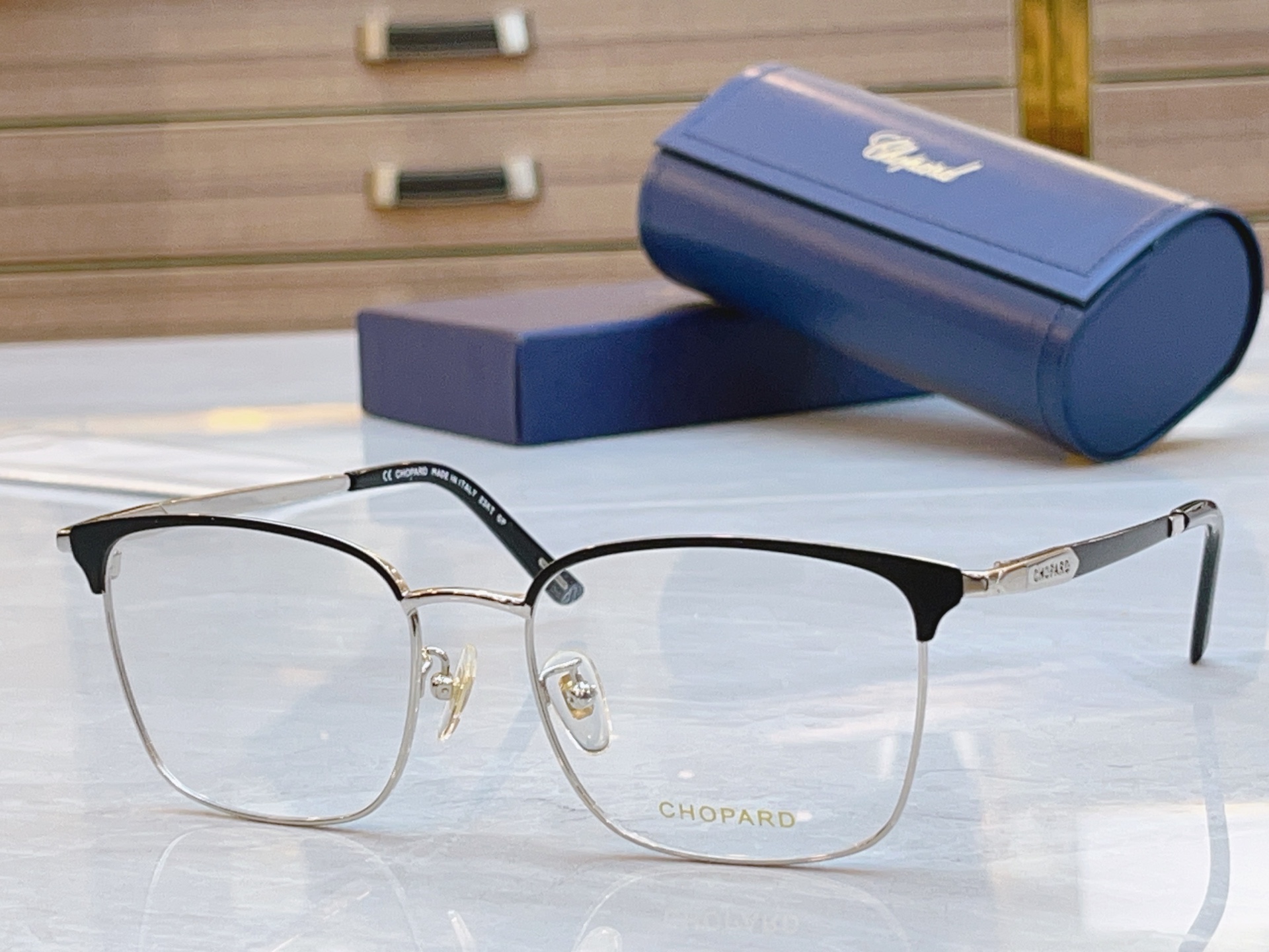 ，【ChoPar*】肖*邦新款眼镜架，MODEL：VCHG06，SIZE：55口18-145