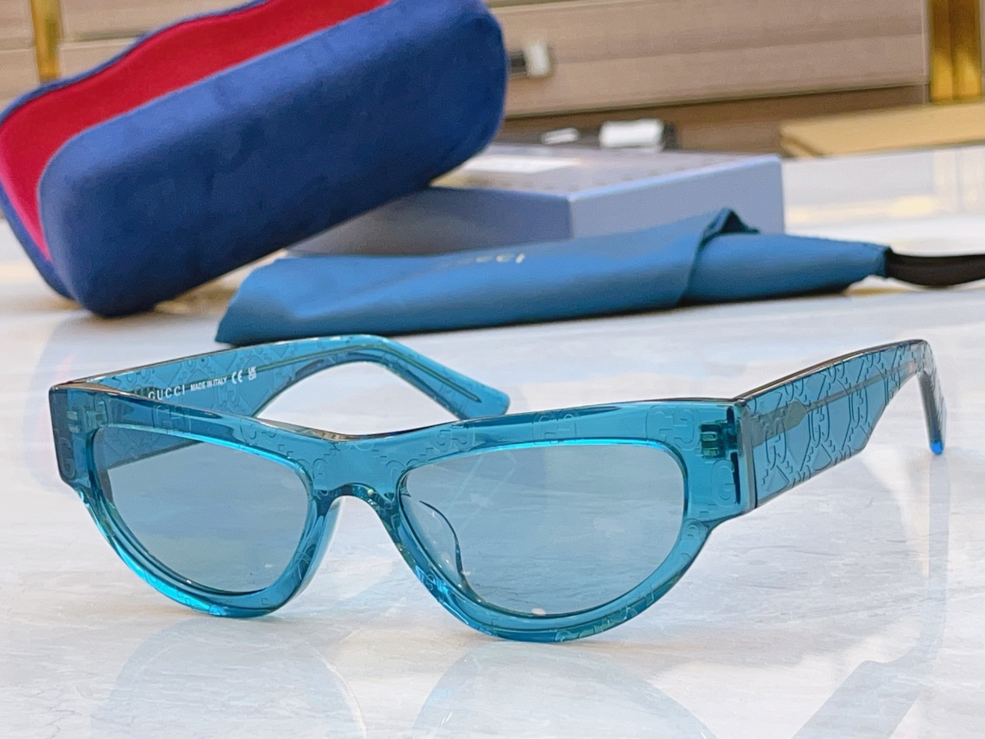 ，【GUCC*】古*驰新款眼镜架，MODEL：GG1834S，SIZE：55口18-145