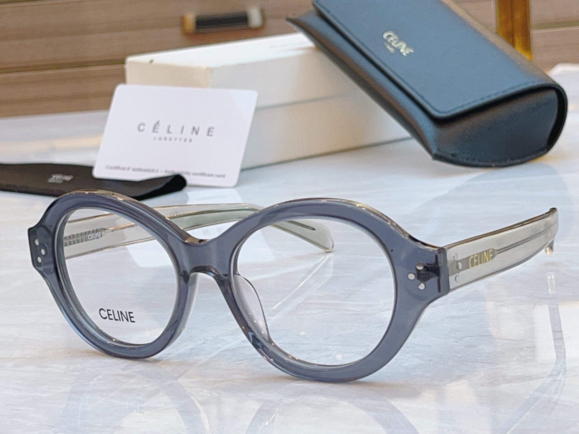 NO:372133,,【CELIN*】Sai*lin's new sunglasses, MODEL:CL50157I, SIZE: 53-door 20-145 glasses, sunglasses, sunglasses, glasses, celine19860909,【CELIN*】赛*琳新款太阳镜, MODEL:CL50157I ,SIZE: 53口20-145眼镜墨镜太阳镜,眼镜,celine,glasses