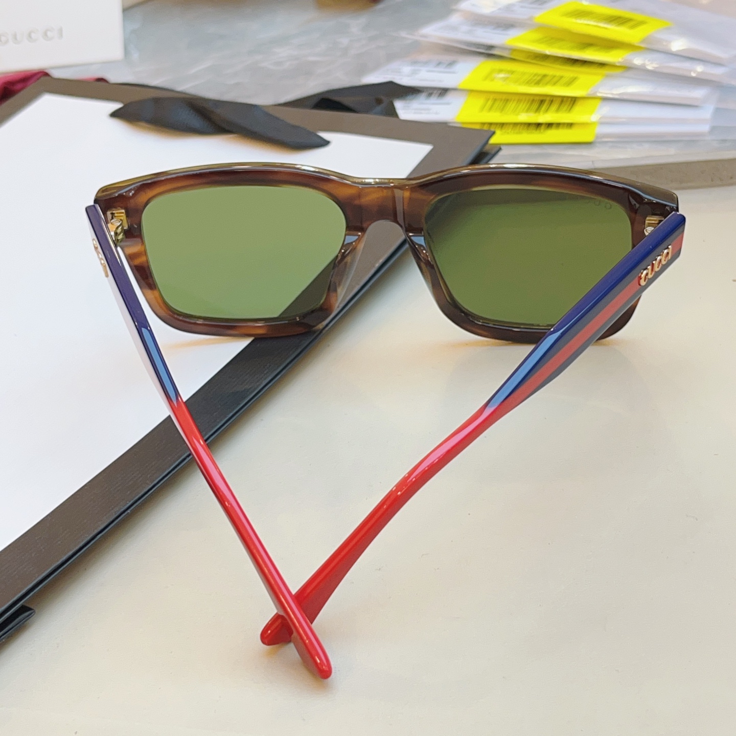 ，【GUCC*】古*驰新款太阳镜，MODEL：GG1869S，SIZE：53口18-145 M