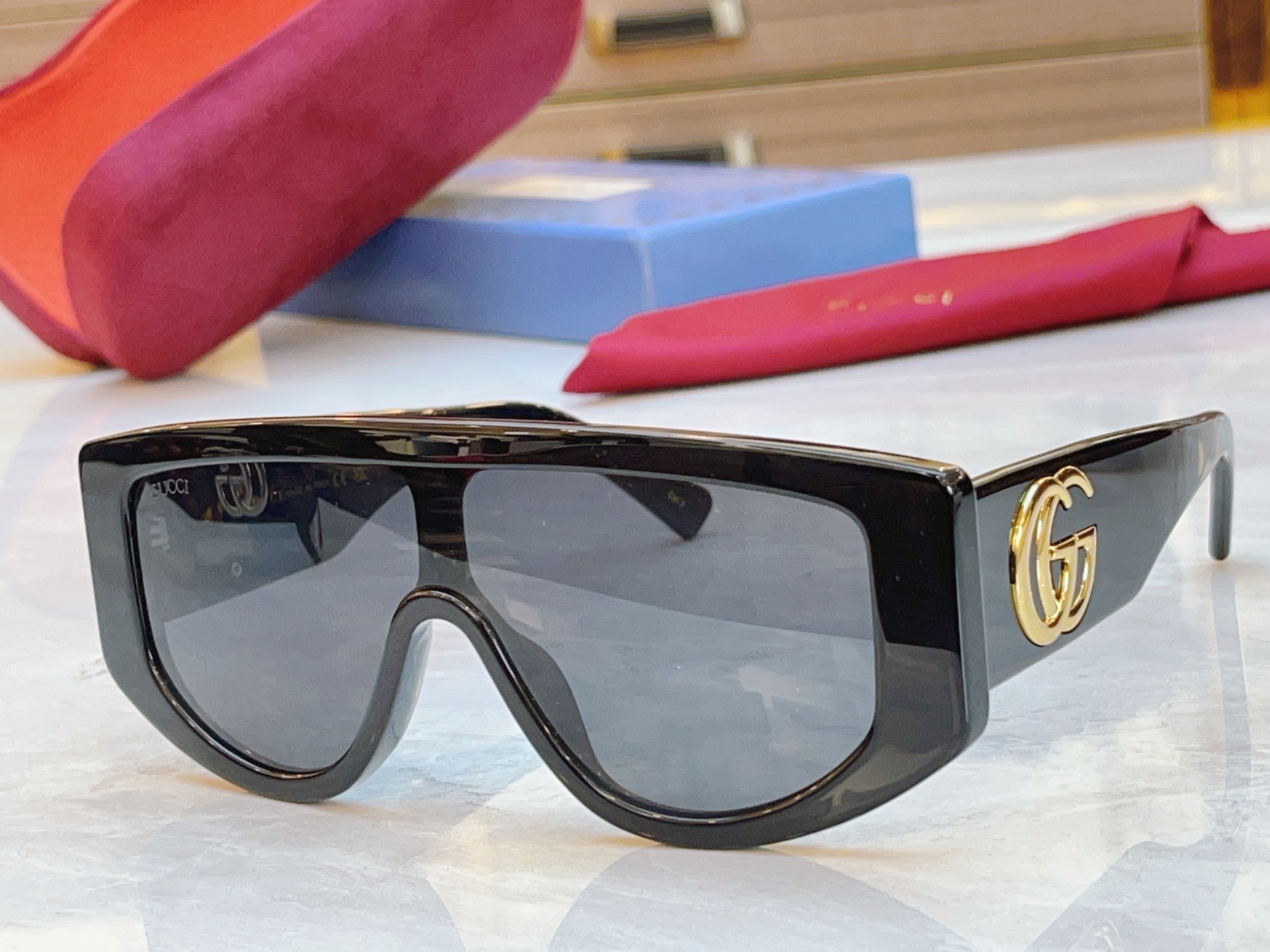 ，【GUCC*】古*驰新款眼镜架，MODEL：GG1950S，SIZE：58口7-145