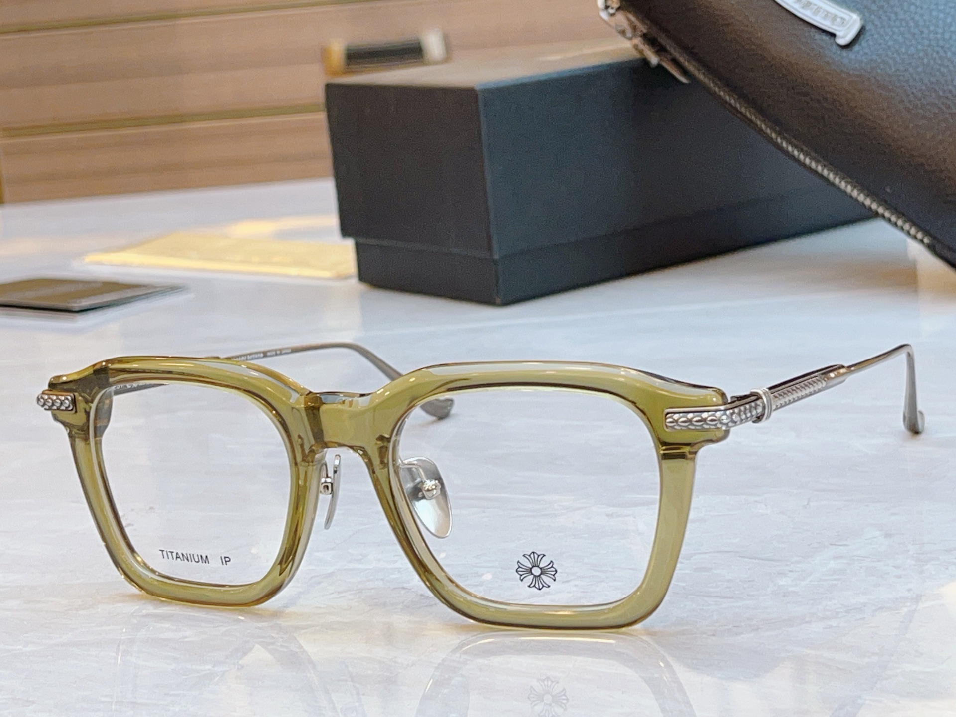 NO:372250,,【CHROME HEART*】Cross Heart new sunglasses, MODELDT-AG, SIZE51 20-137 glasses sunglasses, glasses, chrome hearts, chrome hearts19860909,【CHROME HEART*】克罗*心新款太阳镜,MODELDT-AG,SIZE51口20-137眼镜墨镜太阳镜,眼镜,chrome hearts,chrome hearts,glasses