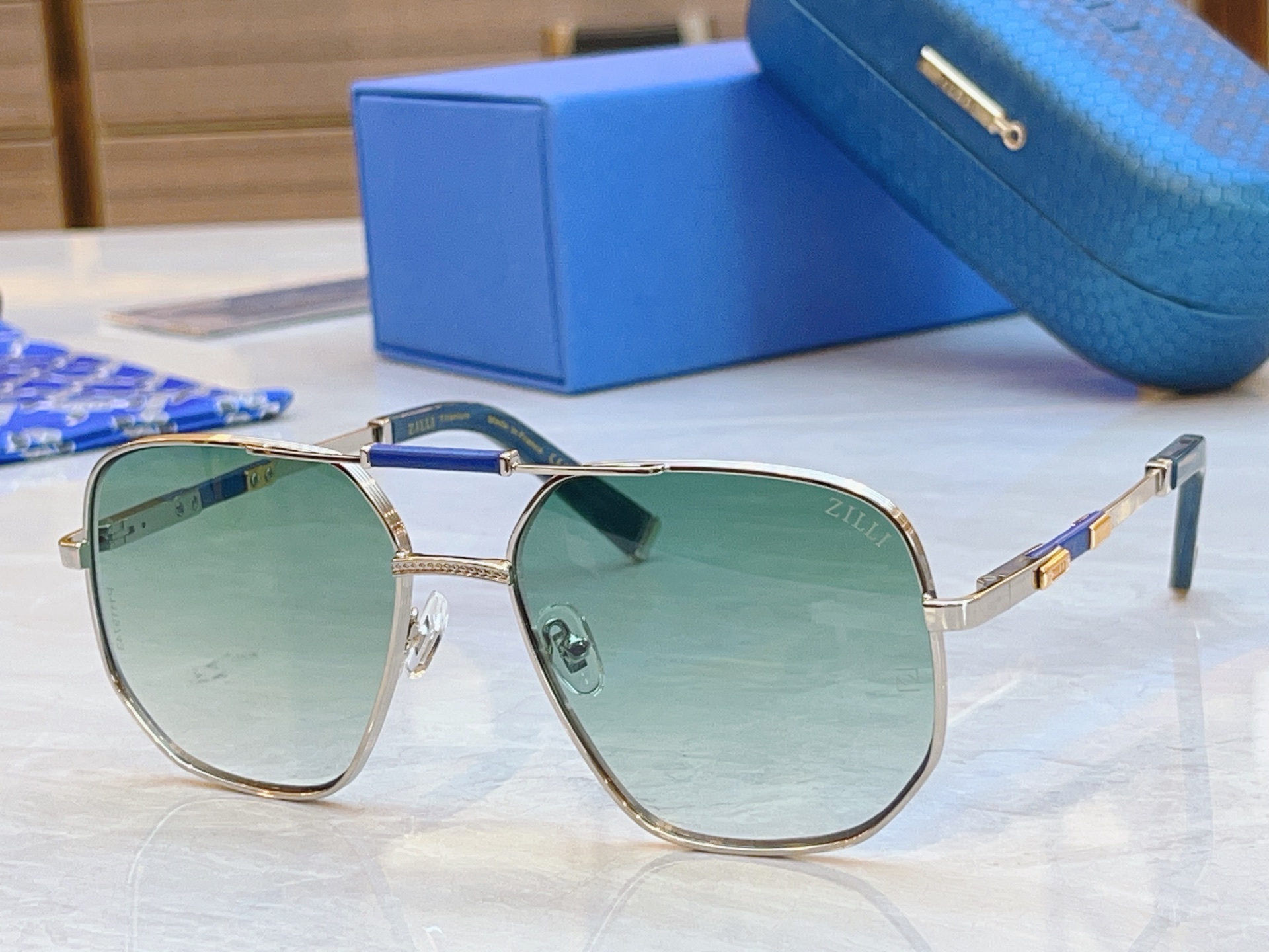 NO:373243,,【ZEIZ*】Cai*si new sunglasses, MODELZI80137, SIZE59-mouth 17-145 glasses, sunglasses, sunglasses, glasses19860909,【ZEIZ*】蔡*司新款太阳镜,MODELZI80137,SIZE59口17-145眼镜墨镜太阳镜,眼镜,glasses