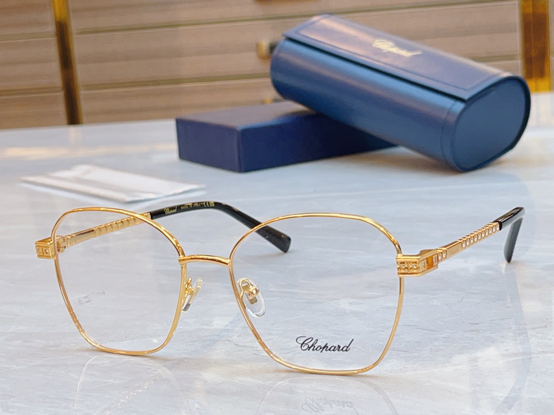 NO:373223,,【Chopar*】Xiao*bang new glasses frame, MODELVCHL25S, SIZE57 port 18-143 glasses sunglasses sunglasses, glasses, chopard19860909,【Chopar*】肖*邦新款眼镜架,MODELVCHL25S,SIZE57口18-143眼镜墨镜太阳镜,眼镜,chopard,glasses