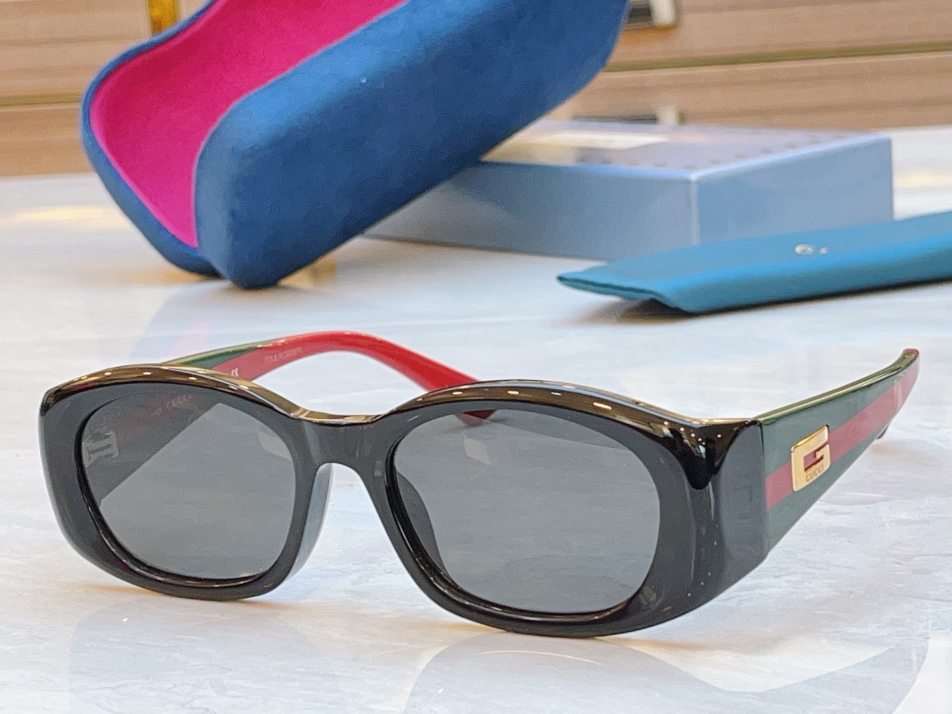 ，【GUCC*】古*驰新款太阳镜，GG2432S，SIZE50口19-125