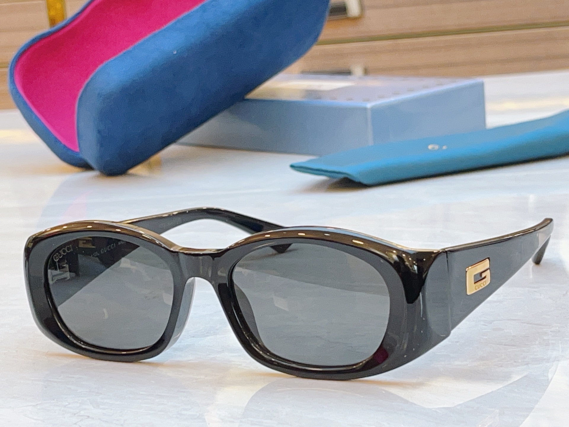 ，【GUCC*】古*驰新款太阳镜，GG2432S，SIZE50口19-125