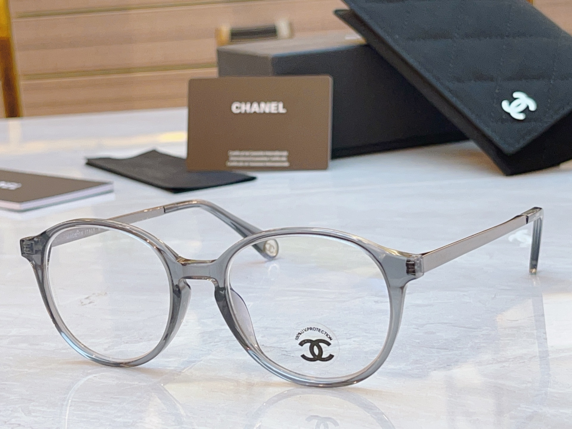 ，【CHAN*】香奈*儿新款眼镜架，
MODEL：CH3688U，SIZE：51口21-145