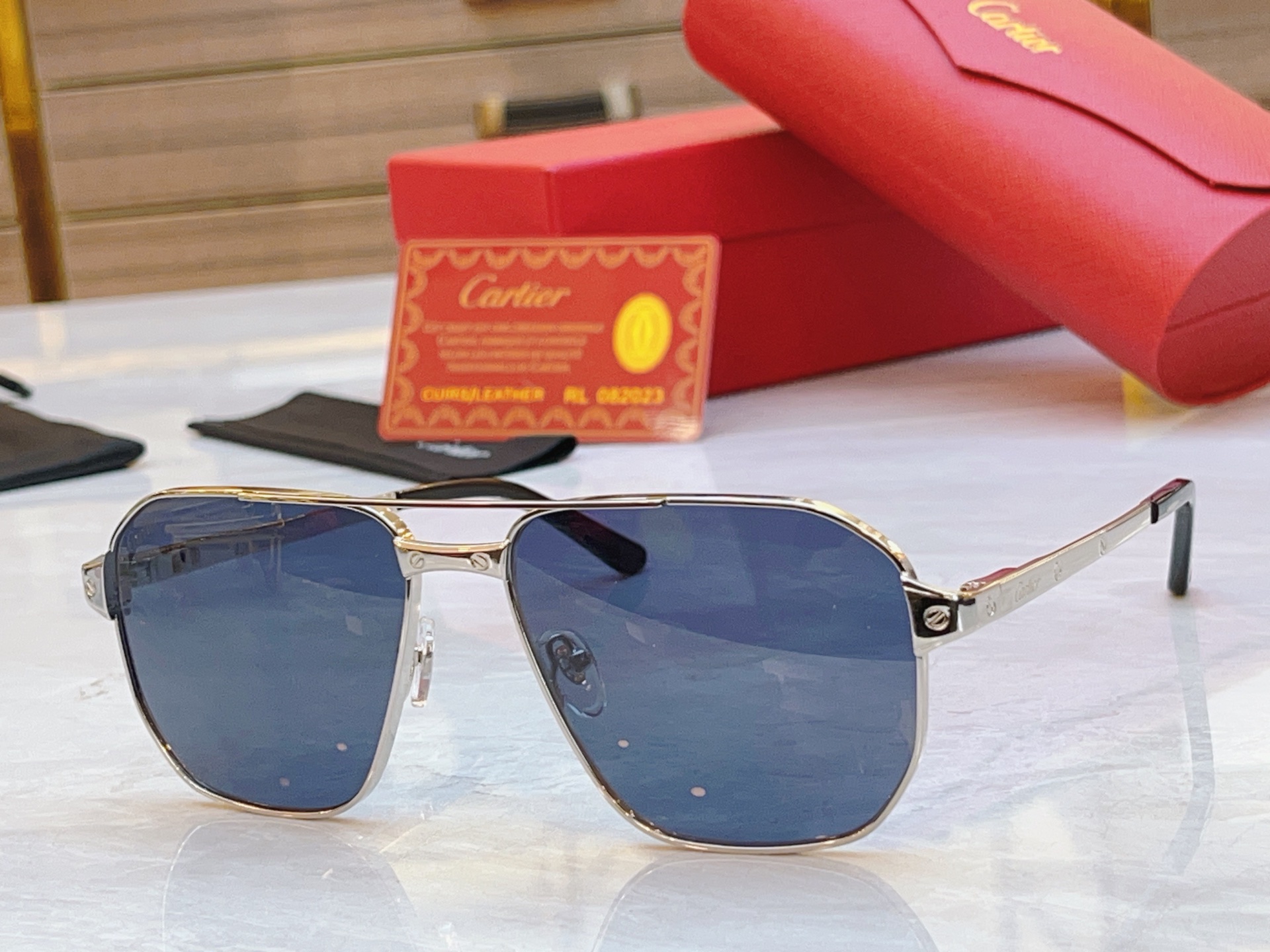 ，【CARTIE*】卡地*亚新款太阳镜，CT0424S ，size59口15-140