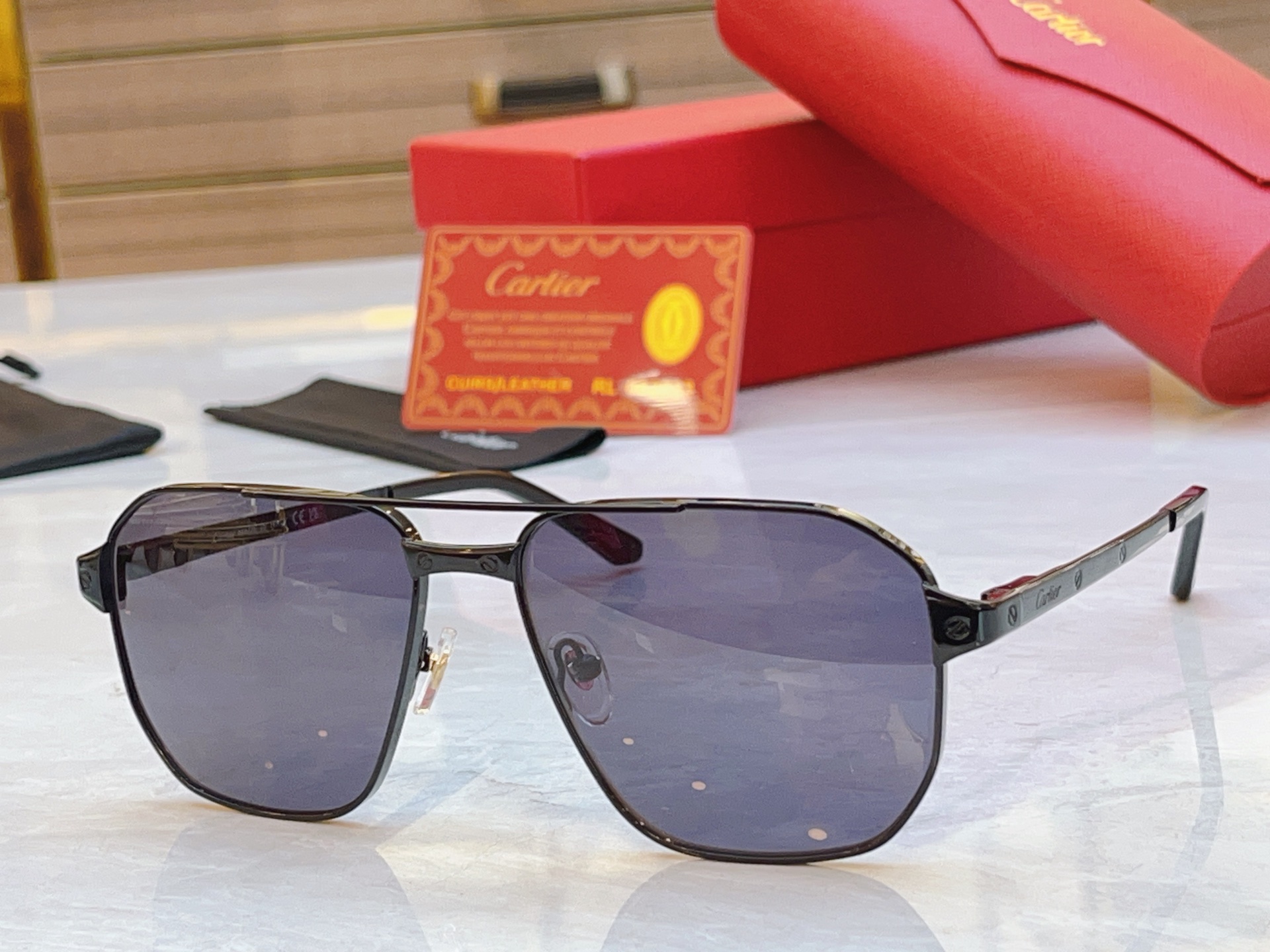 ，【CARTIE*】卡地*亚新款太阳镜，CT0424S ，size59口15-140