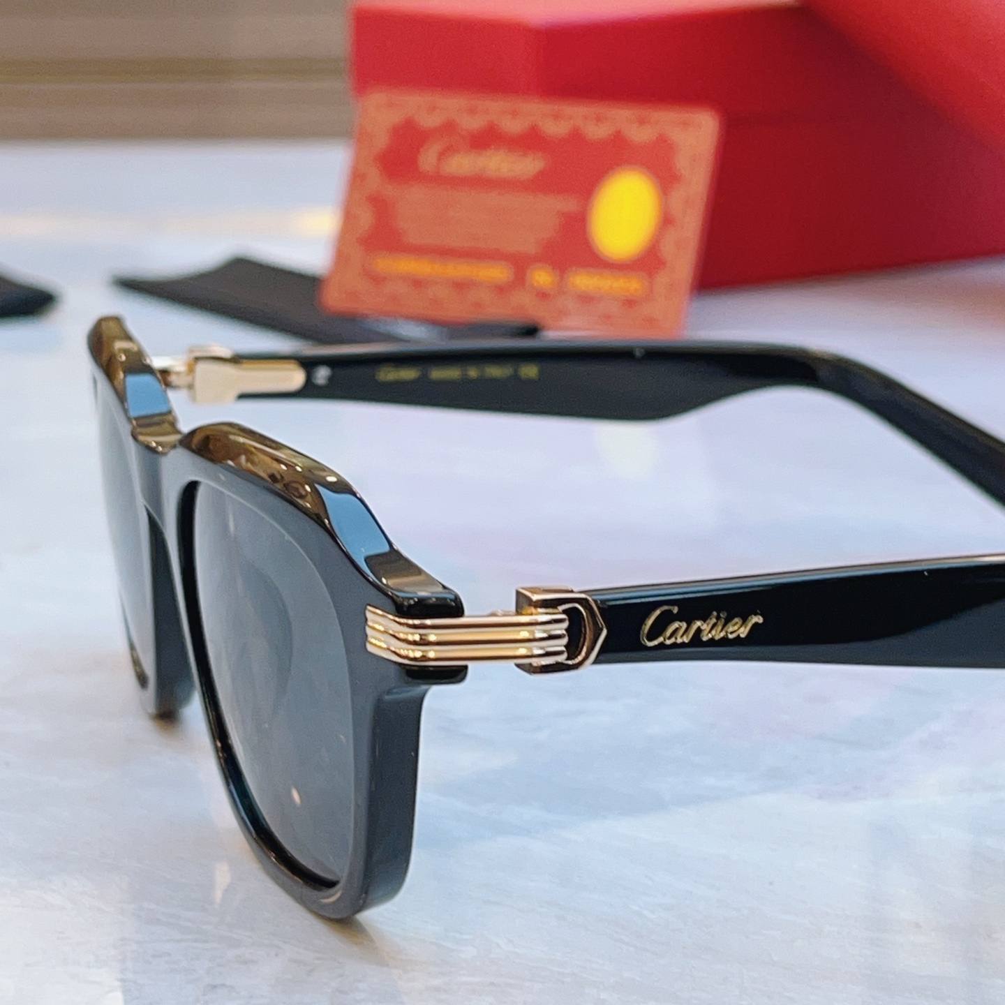 ，【CARTIE*】卡地*亚新款太阳镜，CT0536S，size48口22-145