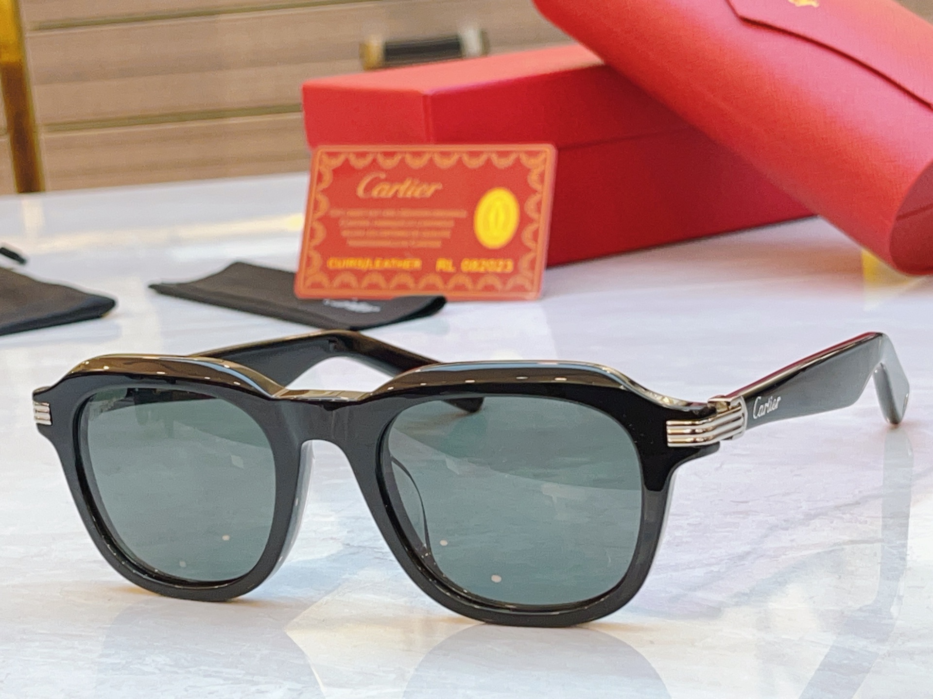 ，【CARTIE*】卡地*亚新款太阳镜，CT0536S，size48口22-145