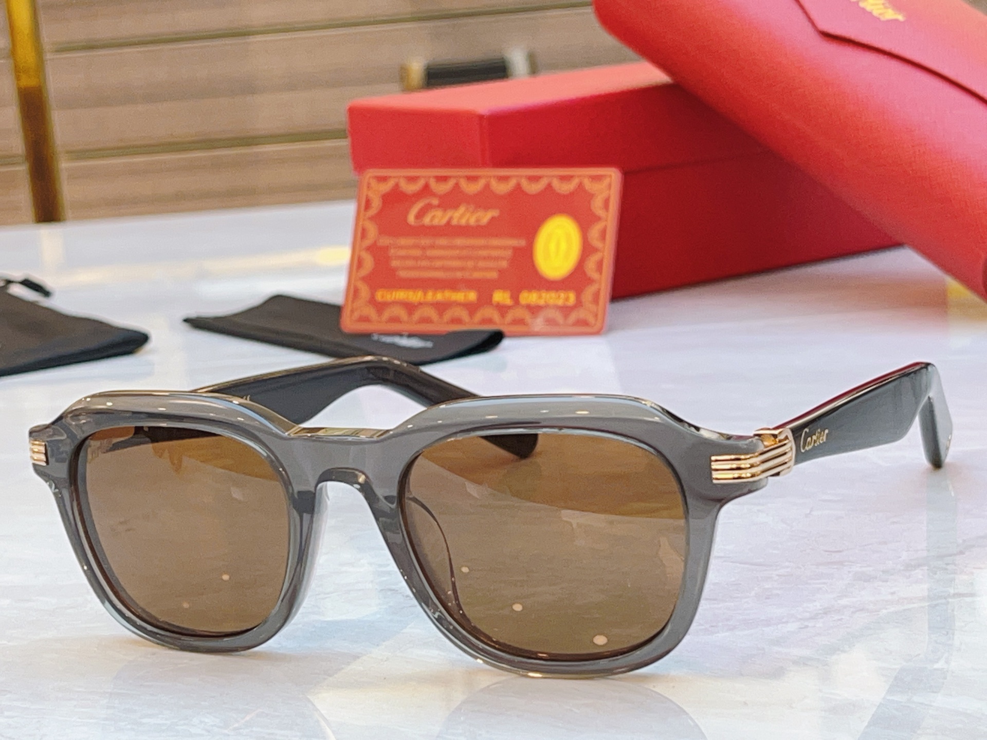 ，【CARTIE*】卡地*亚新款太阳镜，CT0536S，size48口22-145