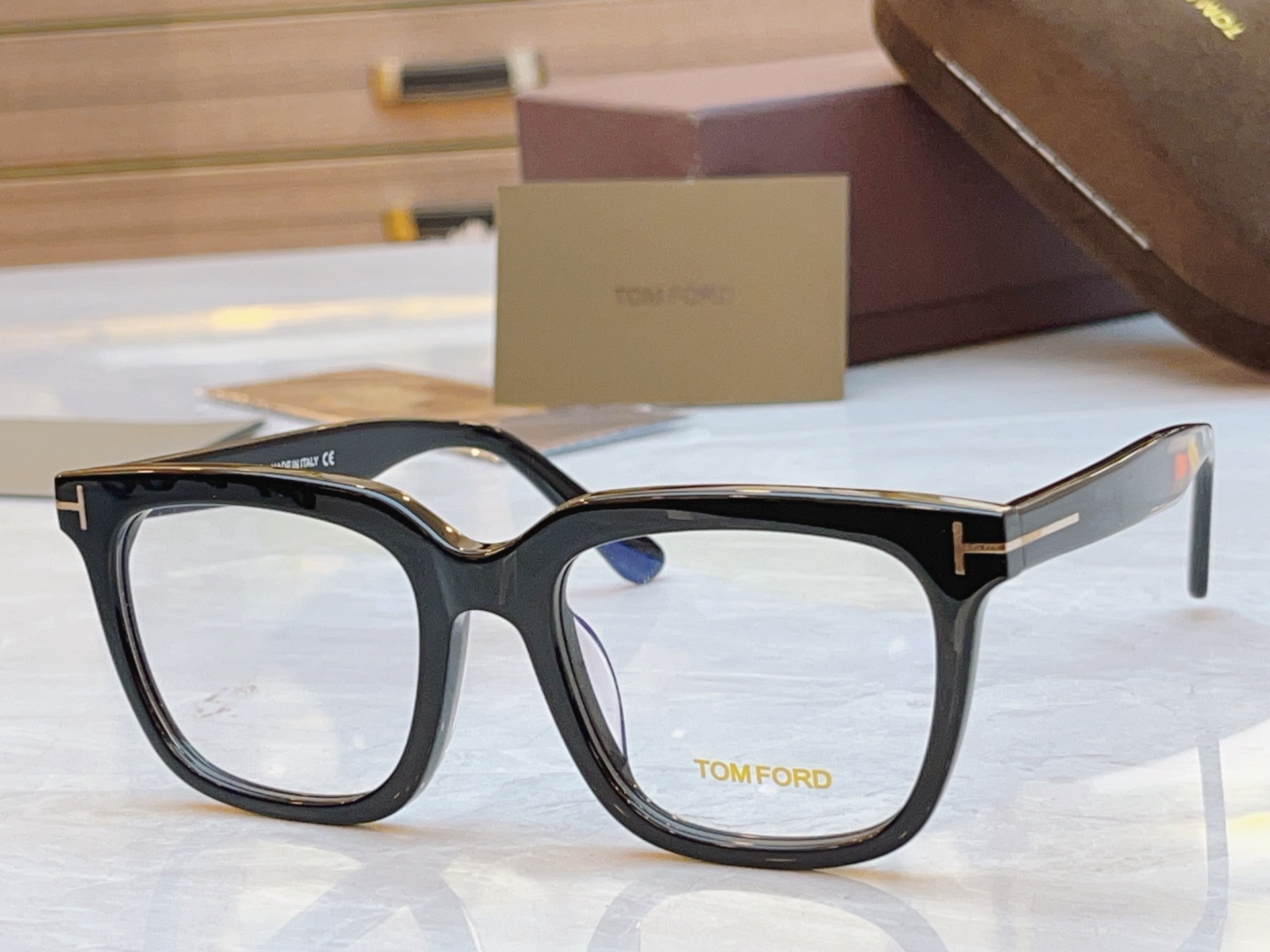 NO:373236,,【TOM FOR*】Tom Ford's new glasses frame, MODELFT0646, SIZE53-port 20-145 glasses sunglasses sunglasses, glasses, tom ford19860909,【TOM FOR*】汤姆*福特新款眼镜架,MODELFT0646,SIZE53口20-145眼镜墨镜太阳镜,眼镜,tom ford,glasses