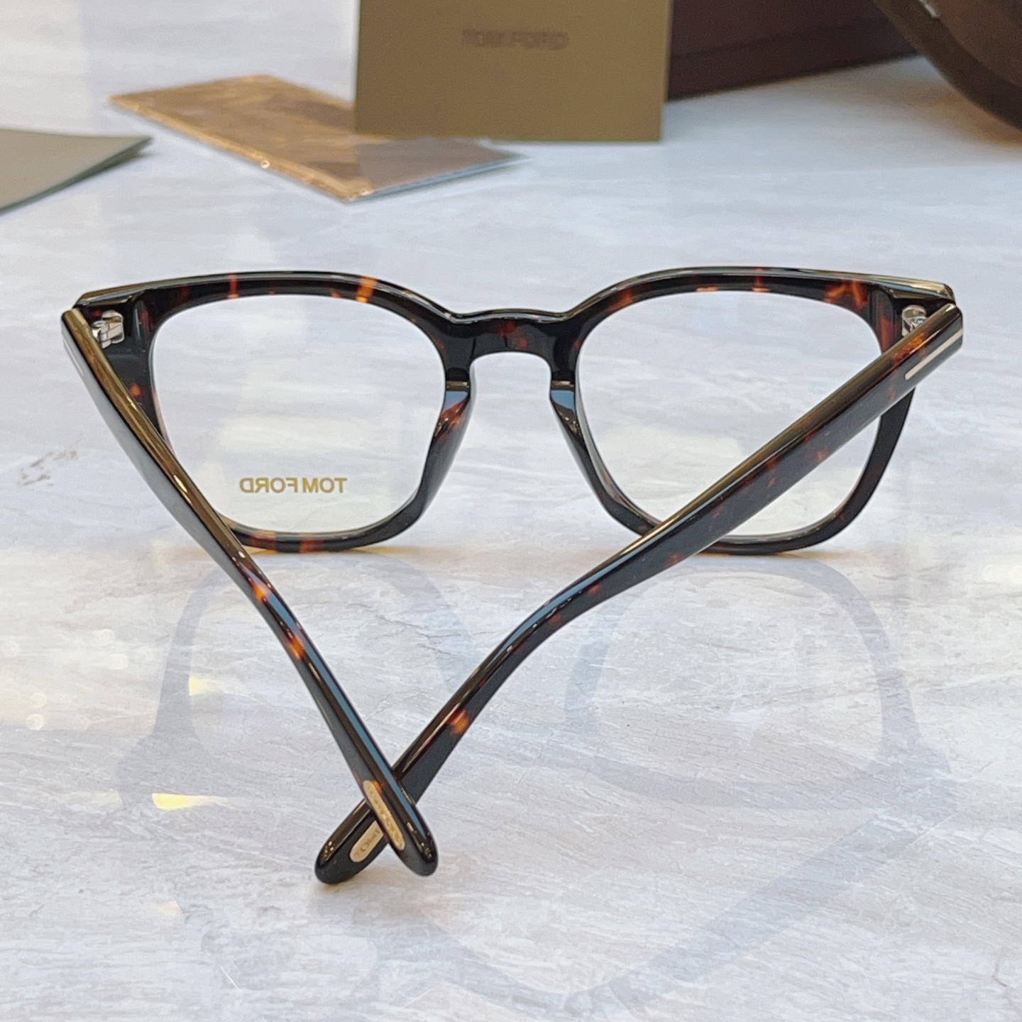 ，【TOM FOR*】汤姆*福特新款眼镜架，MODEL：FT0614-K-B，SIZE：51口21-14