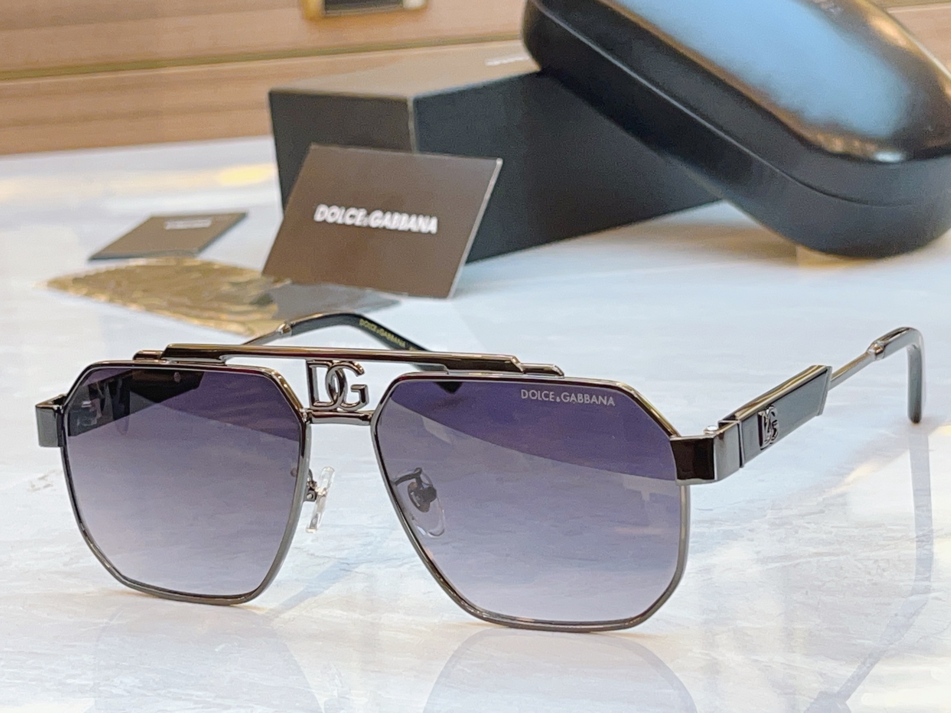 ，【DOLCE & GABBAN*】D*G新款太阳镜，MODEL：DG2294，SIZE：59口15-1