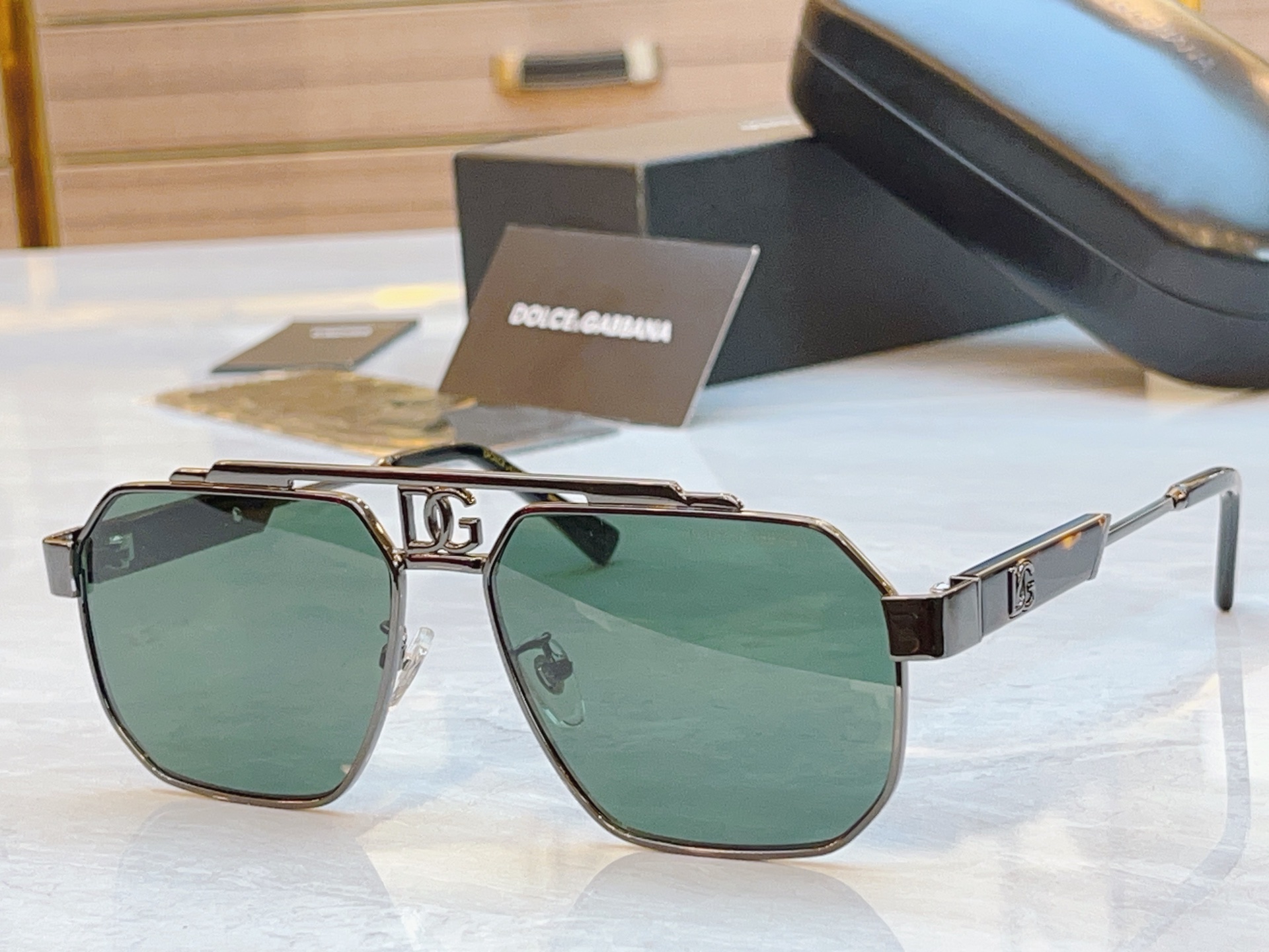 ，【DOLCE & GABBAN*】D*G新款太阳镜，MODEL：DG2294，SIZE：59口15-1