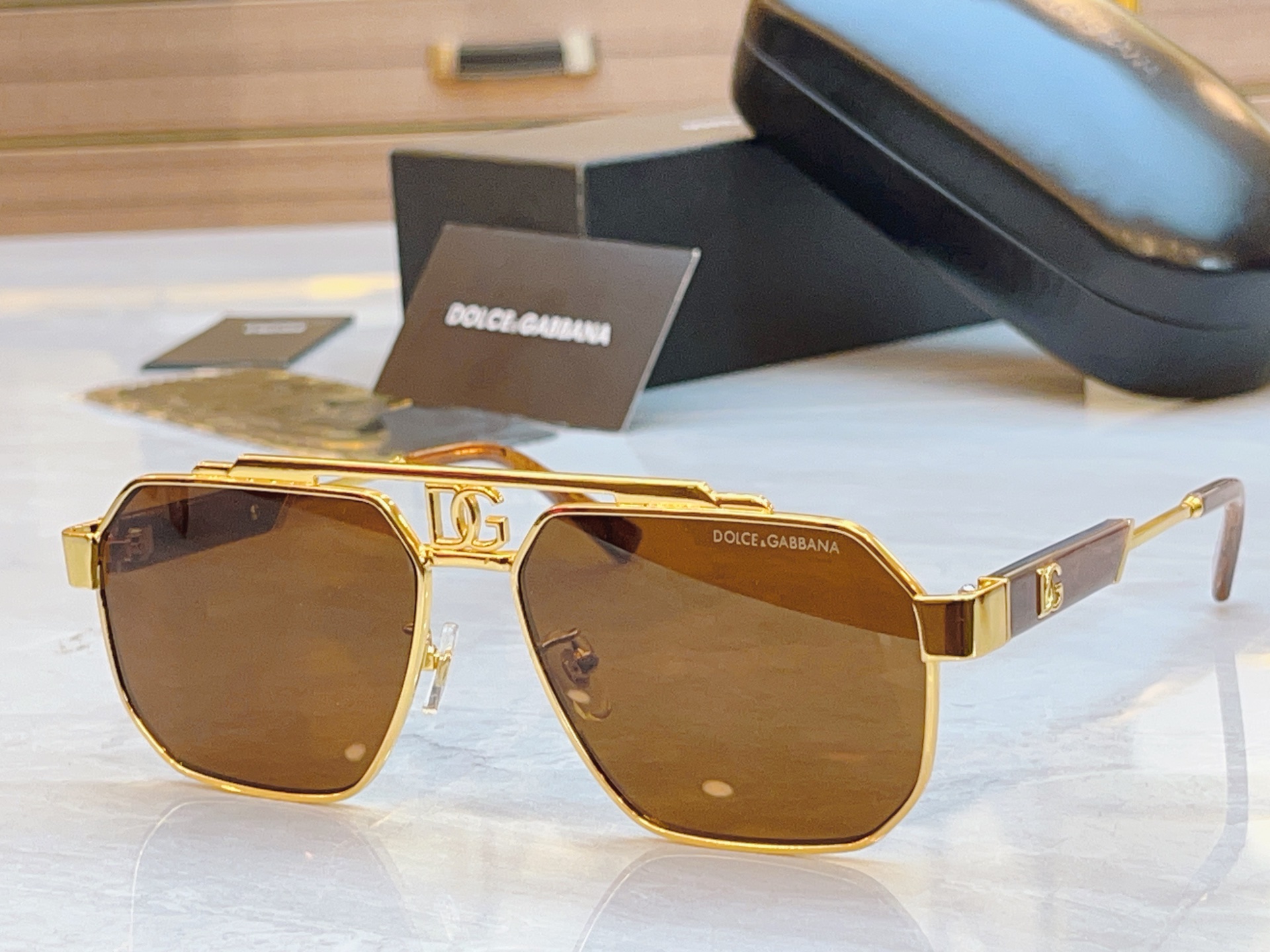 ，【DOLCE & GABBAN*】D*G新款太阳镜，MODEL：DG2294，SIZE：59口15-1