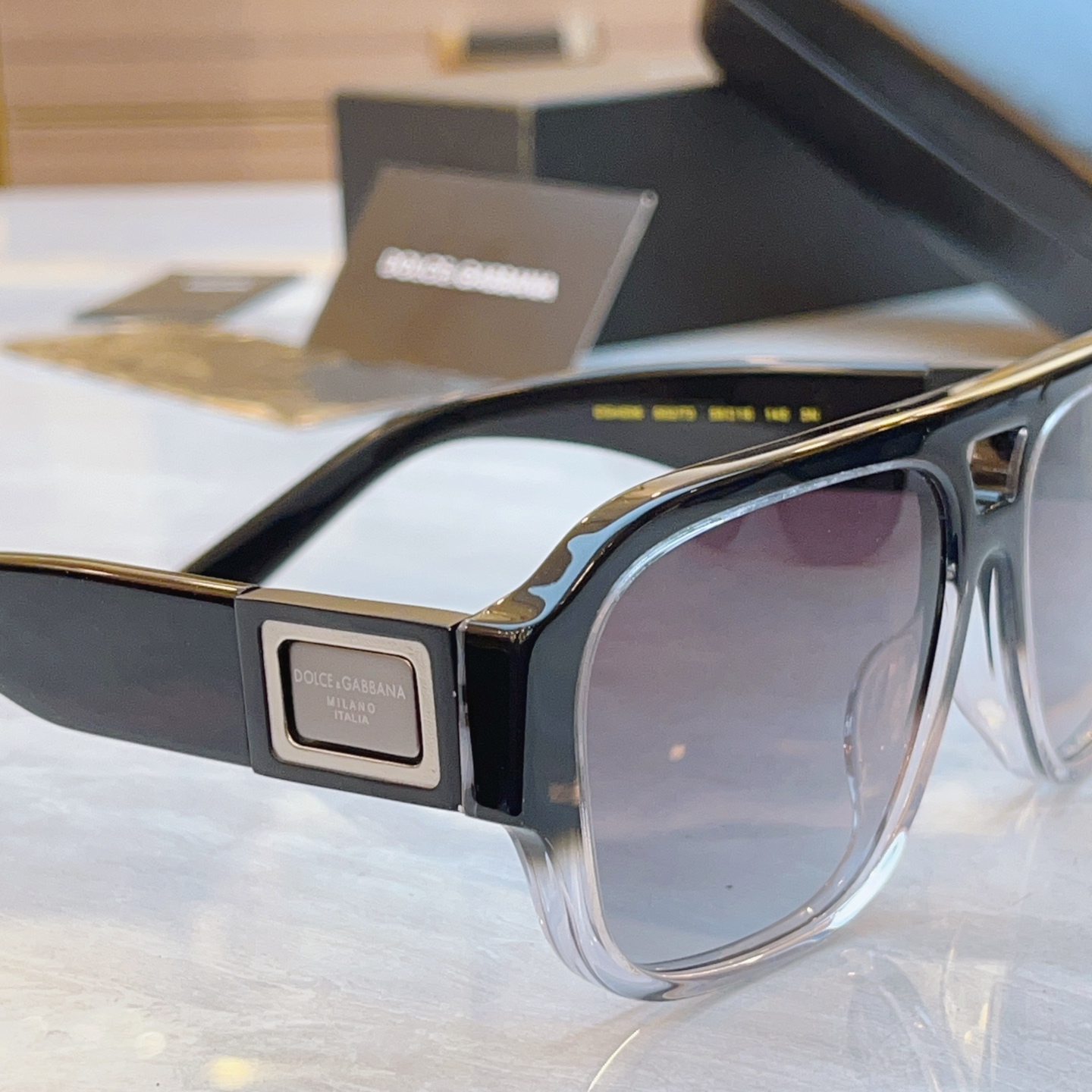 ，【DOLCE & GABBAN*】D*G新款太阳镜，MODEL：DG4506，SIZE：58口16-1