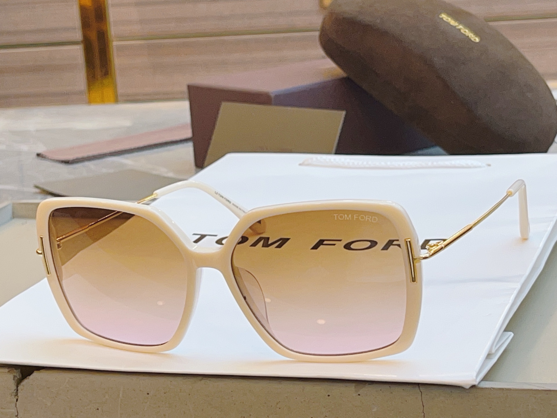 ，【TOM FOR*】汤姆*福特新款太阳镜 高版本✨，MODEL：TF1039，SIZE：59口15-1