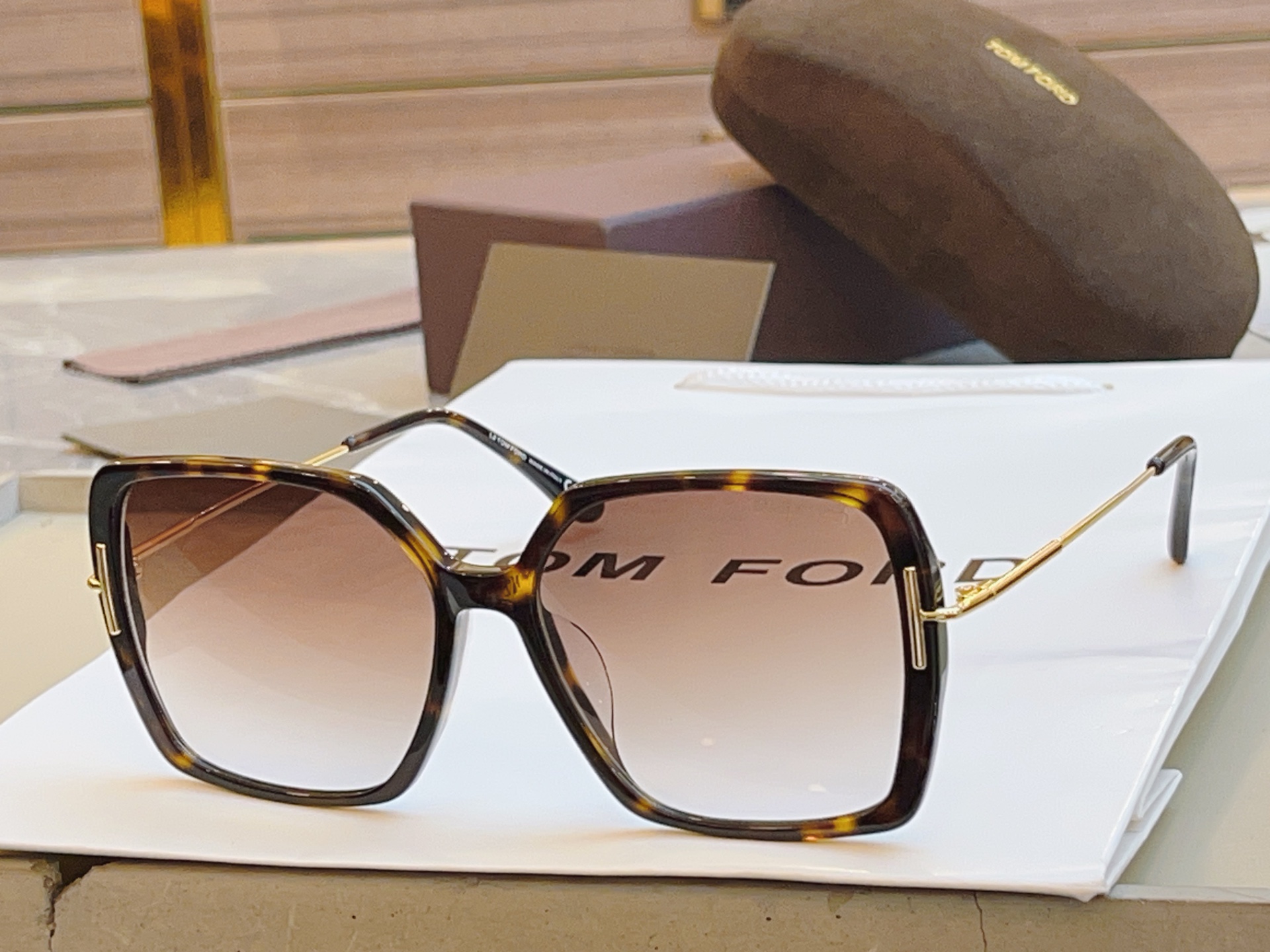 ，【TOM FOR*】汤姆*福特新款太阳镜 高版本✨，MODEL：TF1039，SIZE：59口15-1