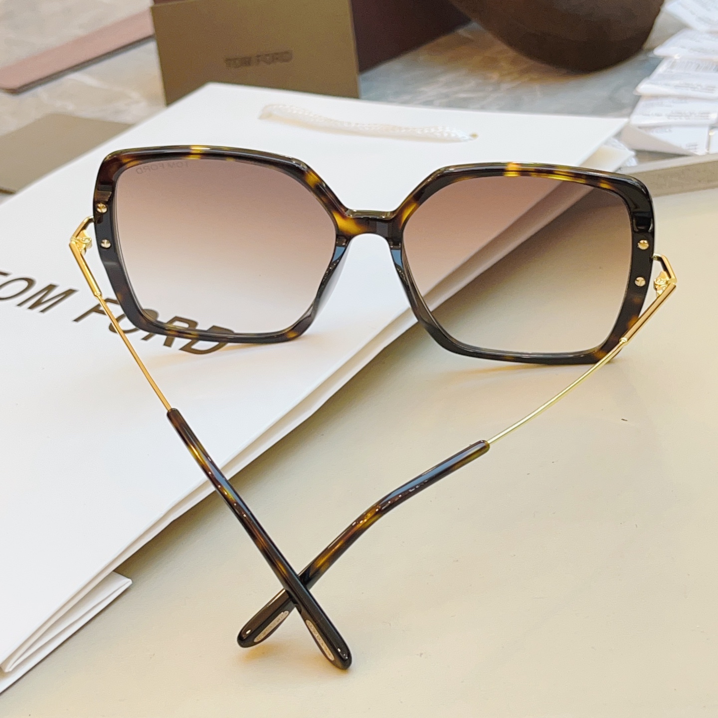 ，【TOM FOR*】汤姆*福特新款太阳镜 高版本✨，MODEL：TF1039，SIZE：59口15-140