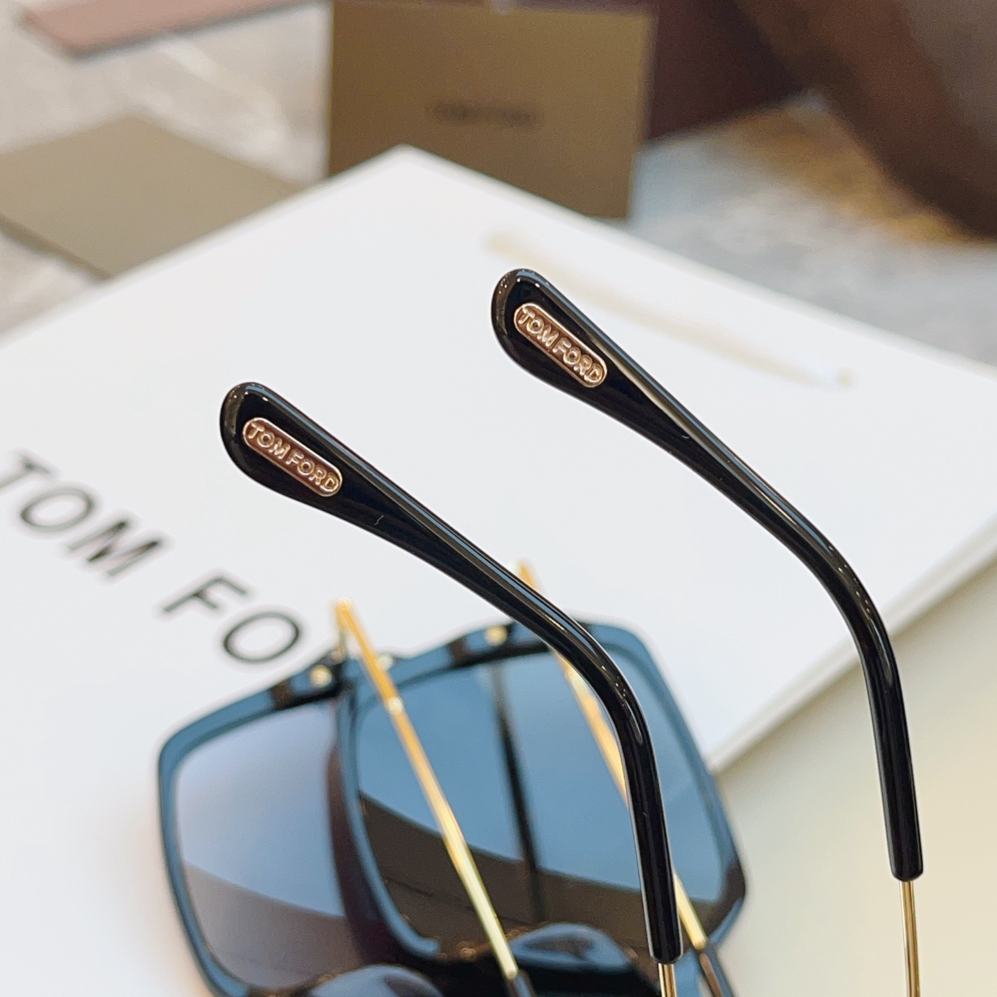 ，【TOM FOR*】汤姆*福特新款太阳镜 高版本✨，MODEL：TF1039，SIZE：59口15-140