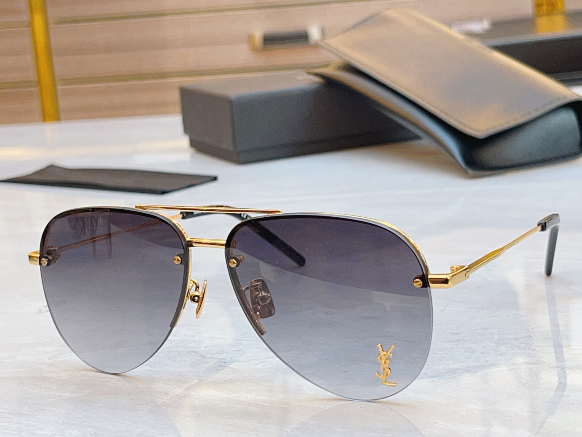 ，【SAINT LAUREN*】圣罗*兰新款眼镜架，MODEL：11M，SIZE：59口13-140