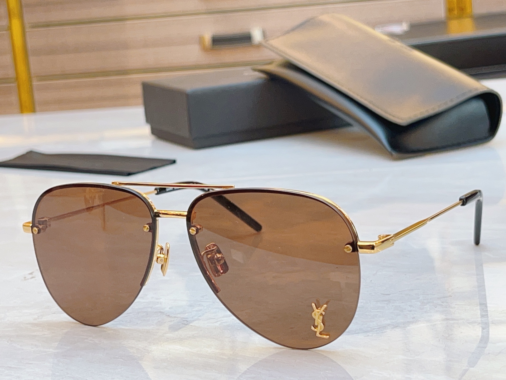 ，【SAINT LAUREN*】圣罗*兰新款眼镜架，MODEL：11M，SIZE：59口13-140