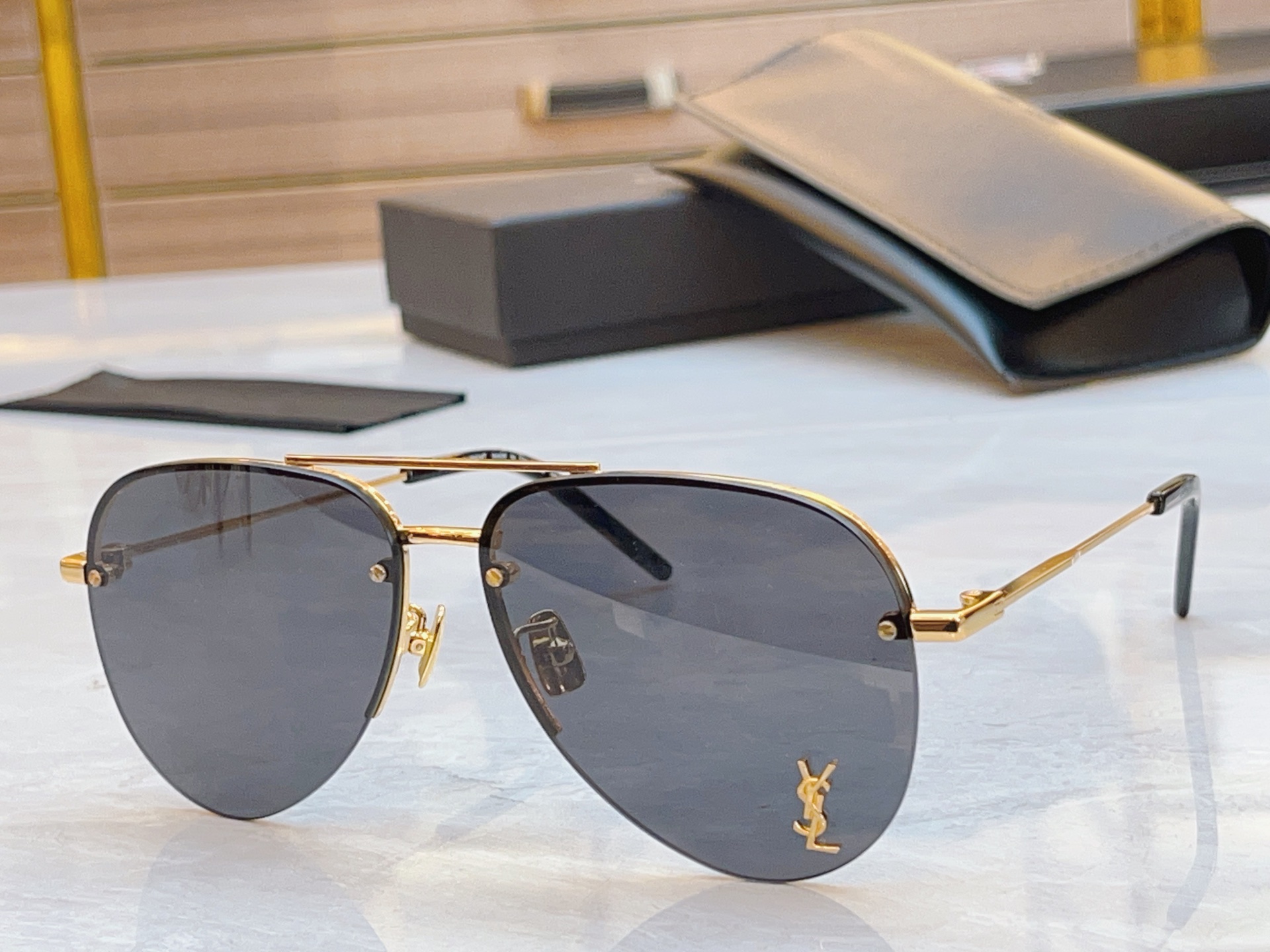 ，【SAINT LAUREN*】圣罗*兰新款眼镜架，MODEL：11M，SIZE：59口13-140