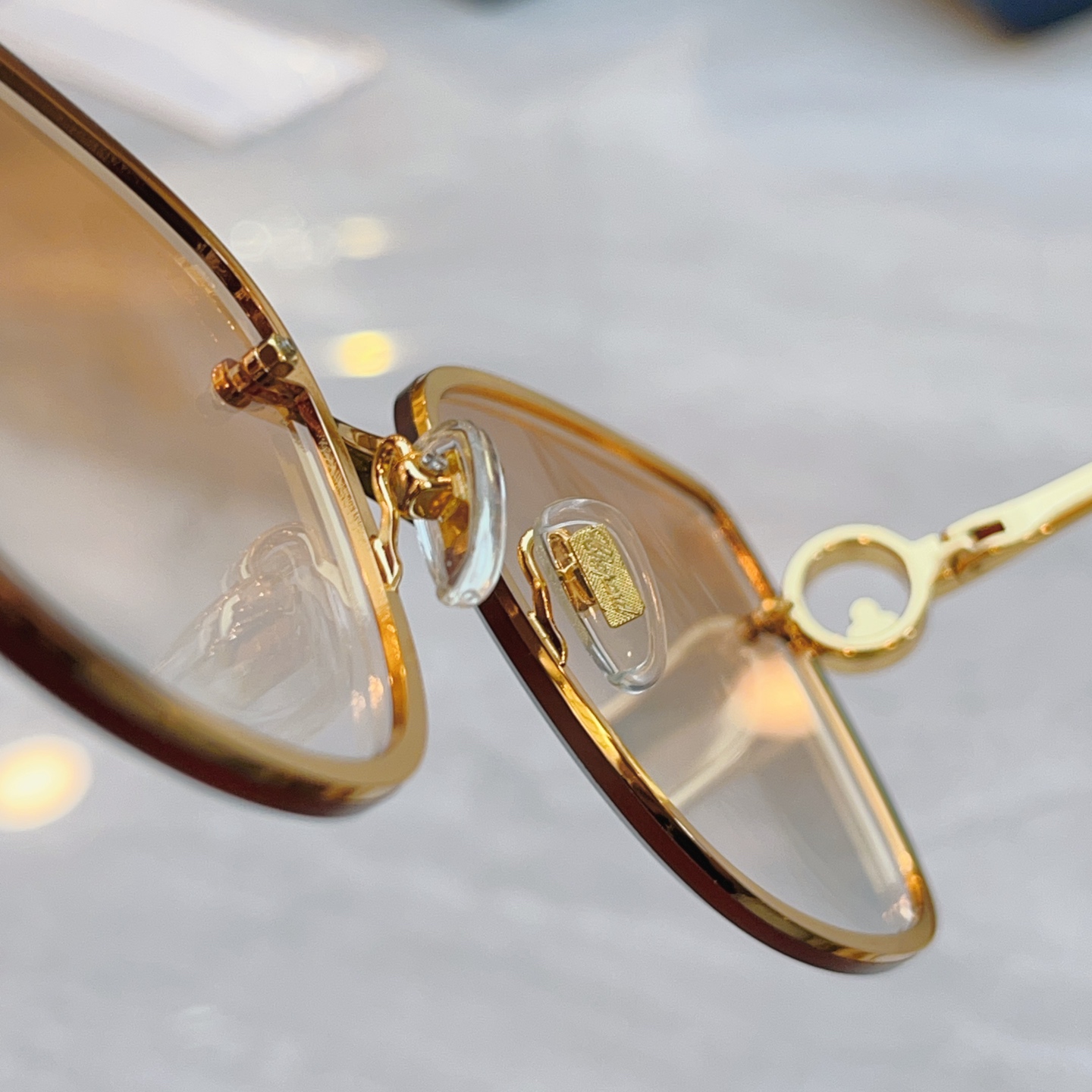 ，【ChoPar*】肖*邦新款太阳镜，MODEL：VCHL29S，SIZE：58口16-138