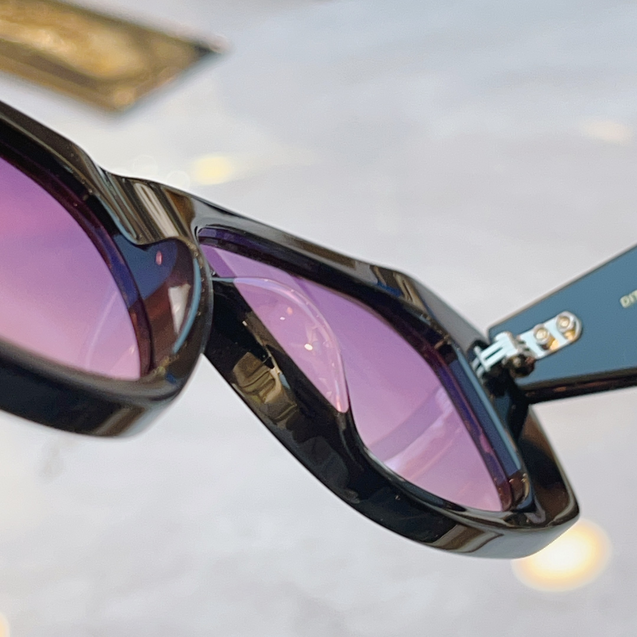 ，【DIT*】蒂*塔新款太阳镜，MODEL：DTS725，SIZE：54口14-145