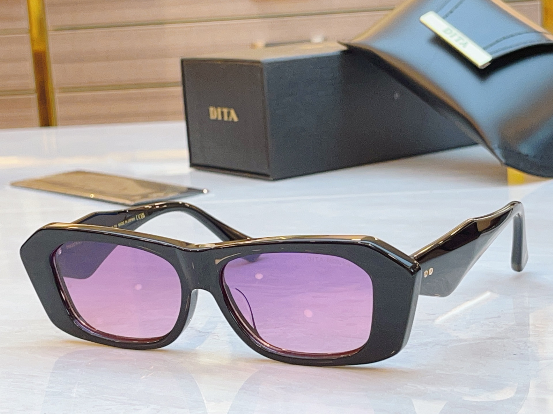 ，【DIT*】蒂*塔新款太阳镜，MODEL：DTS725，SIZE：54口14-145