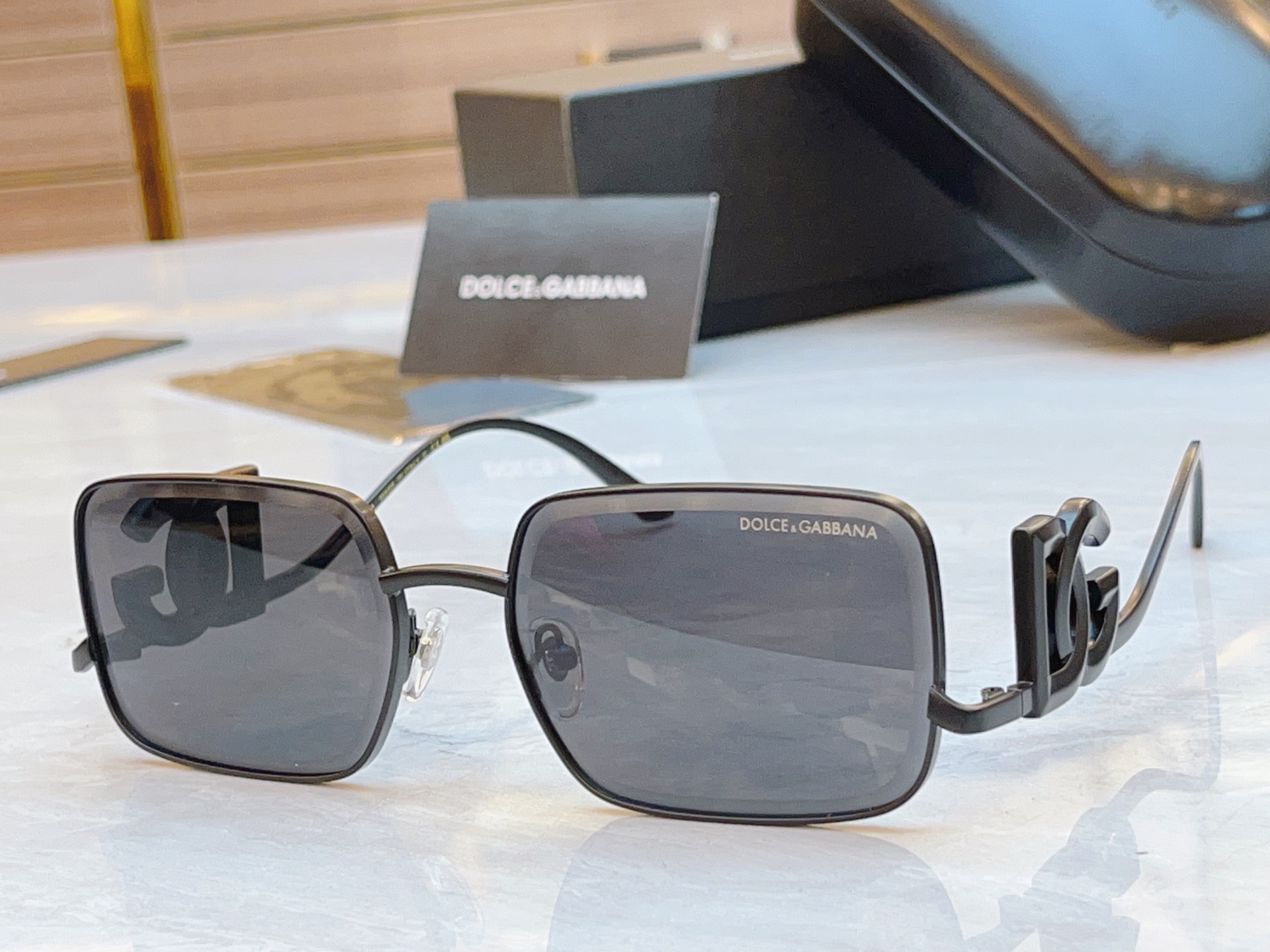 ，【DOLCE & GABBAN*】D*G新款太阳镜，MODEL：DG6695，SIZE：59口18-1