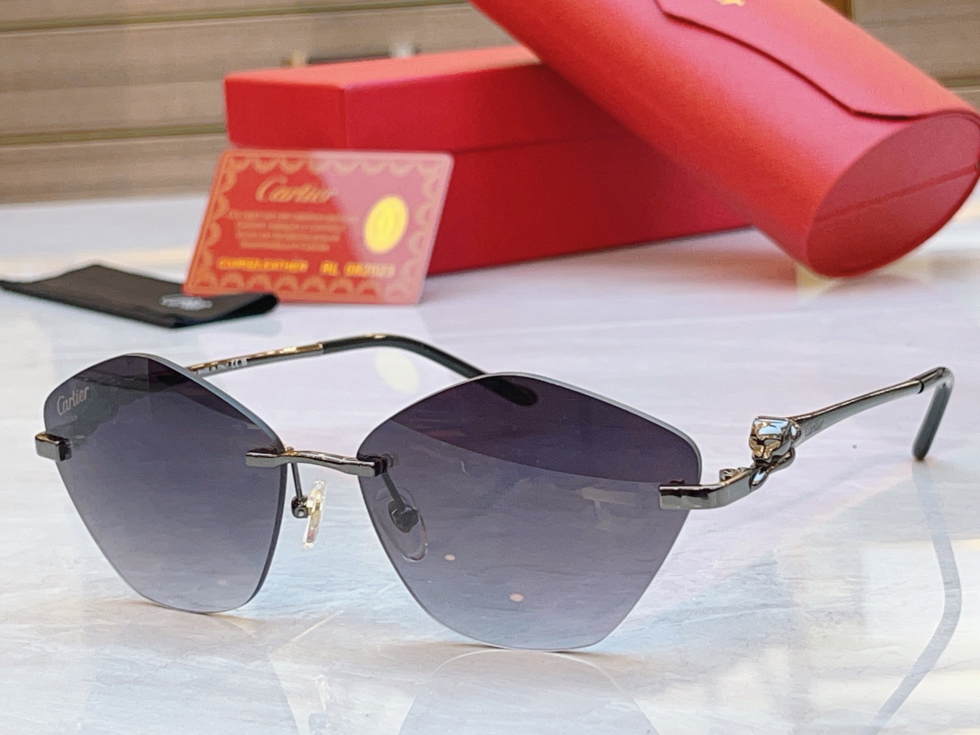 ，【CARTIE*】卡地*亚新款太阳镜，CT0429S，size61口15-140