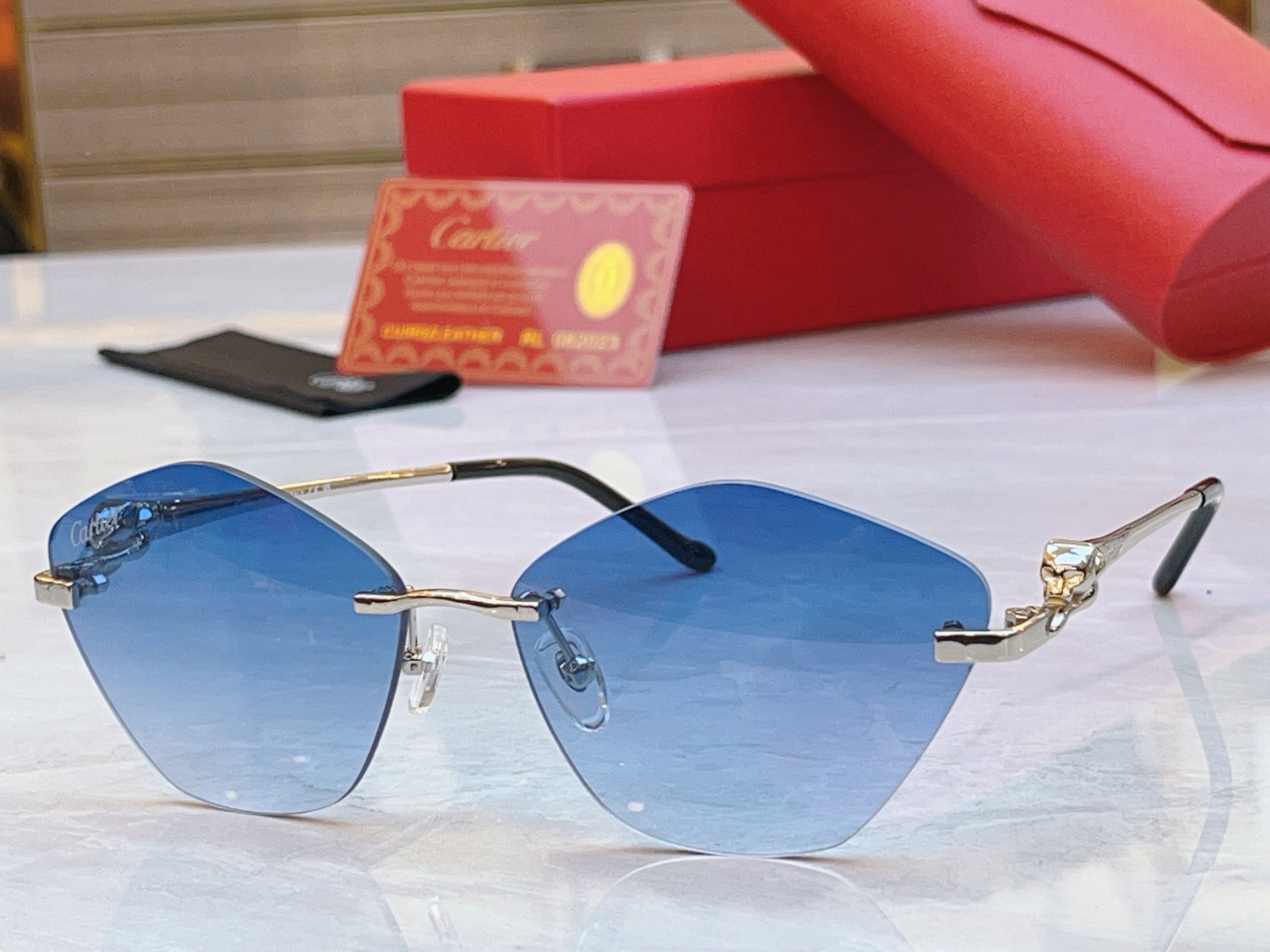 ，【CARTIE*】卡地*亚新款太阳镜，CT0429S，size61口15-140