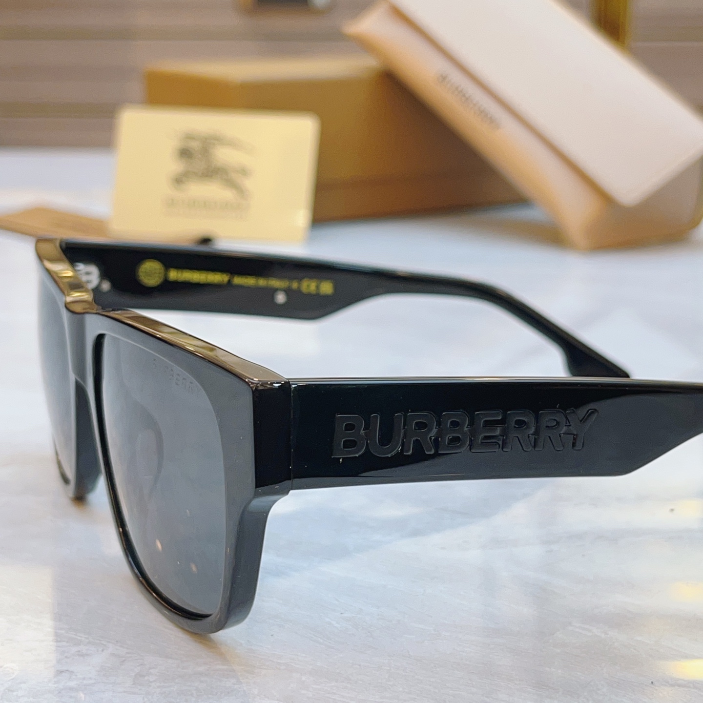 ，【BURBERR*】巴宝*莉新款光学架。MODEL：BE4358U，SIZE：54口20-145