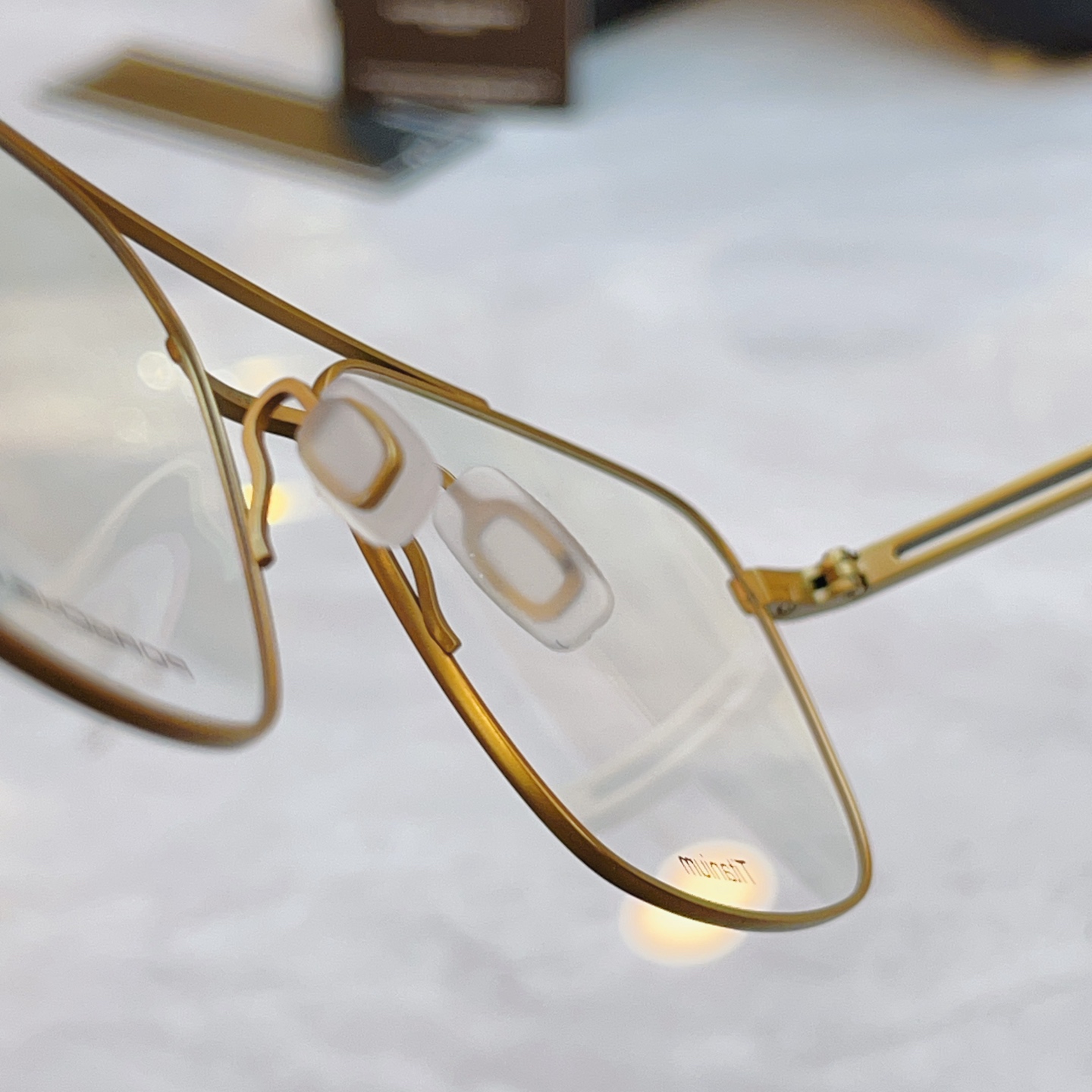 ，【PORSCHE DESIG*】保时*捷新款太阳镜，钛架 MODEL：，SIZE：58口18-150