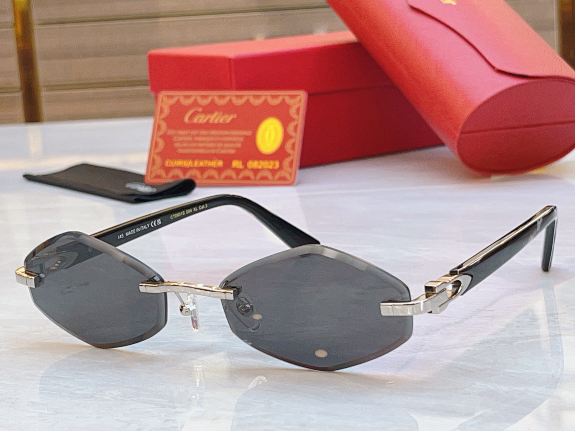 ，【CARTIE*】卡地*亚新款太阳镜，CT0901S，size59口21-145