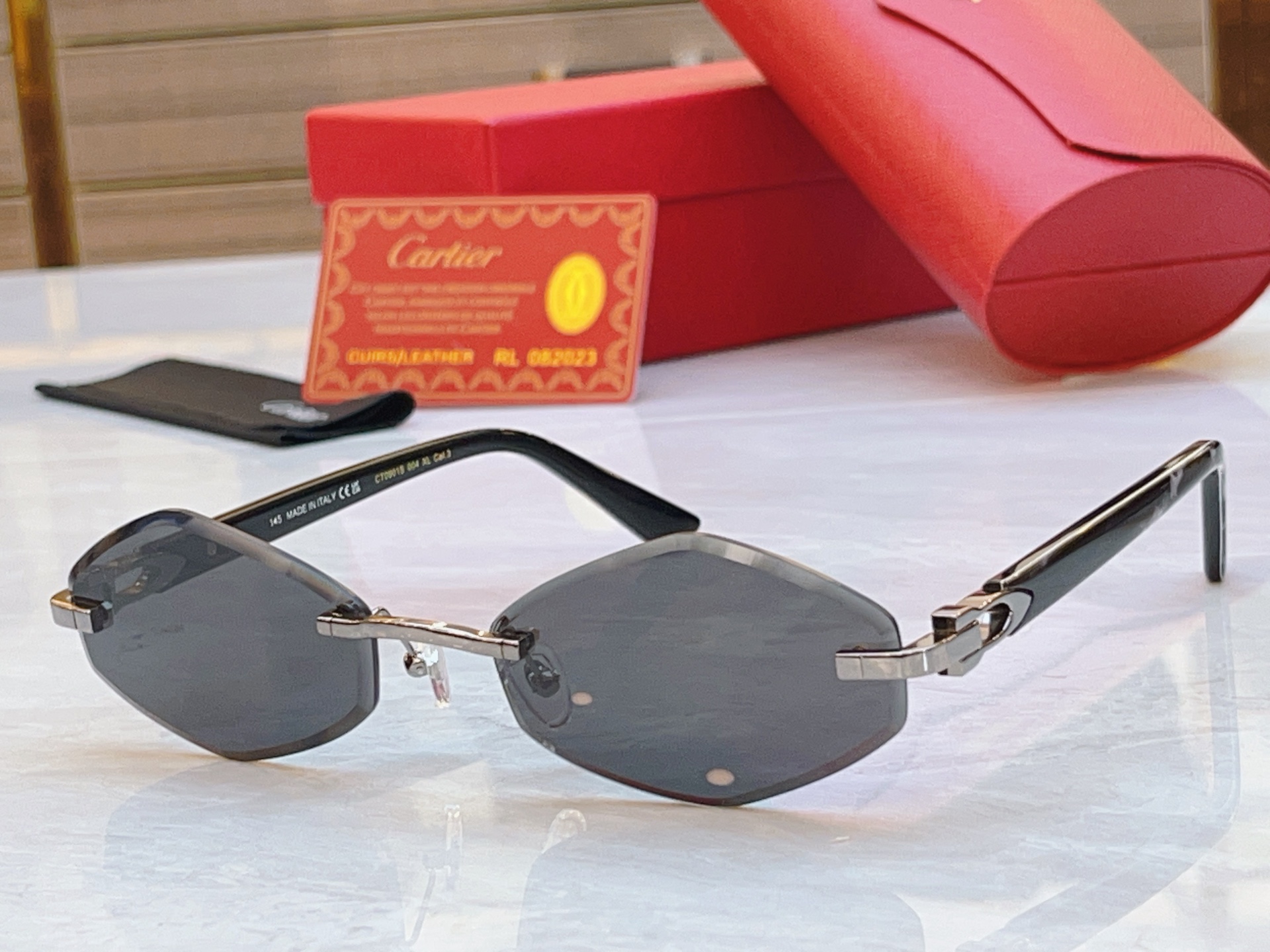 ，【CARTIE*】卡地*亚新款太阳镜，CT0901S，size59口21-145