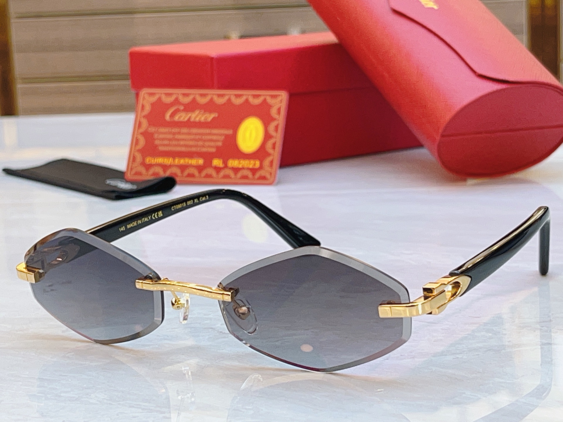 ，【CARTIE*】卡地*亚新款太阳镜，CT0901S，size59口21-145