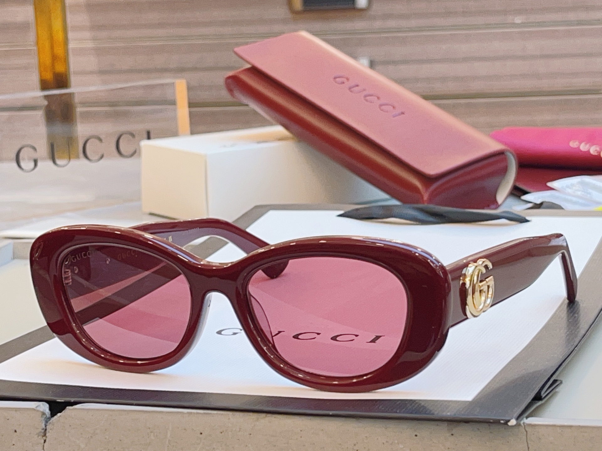 ，【GUCC*】古*驰新款眼镜架，MODEL：GG1829SK，SIZE：53口18-145