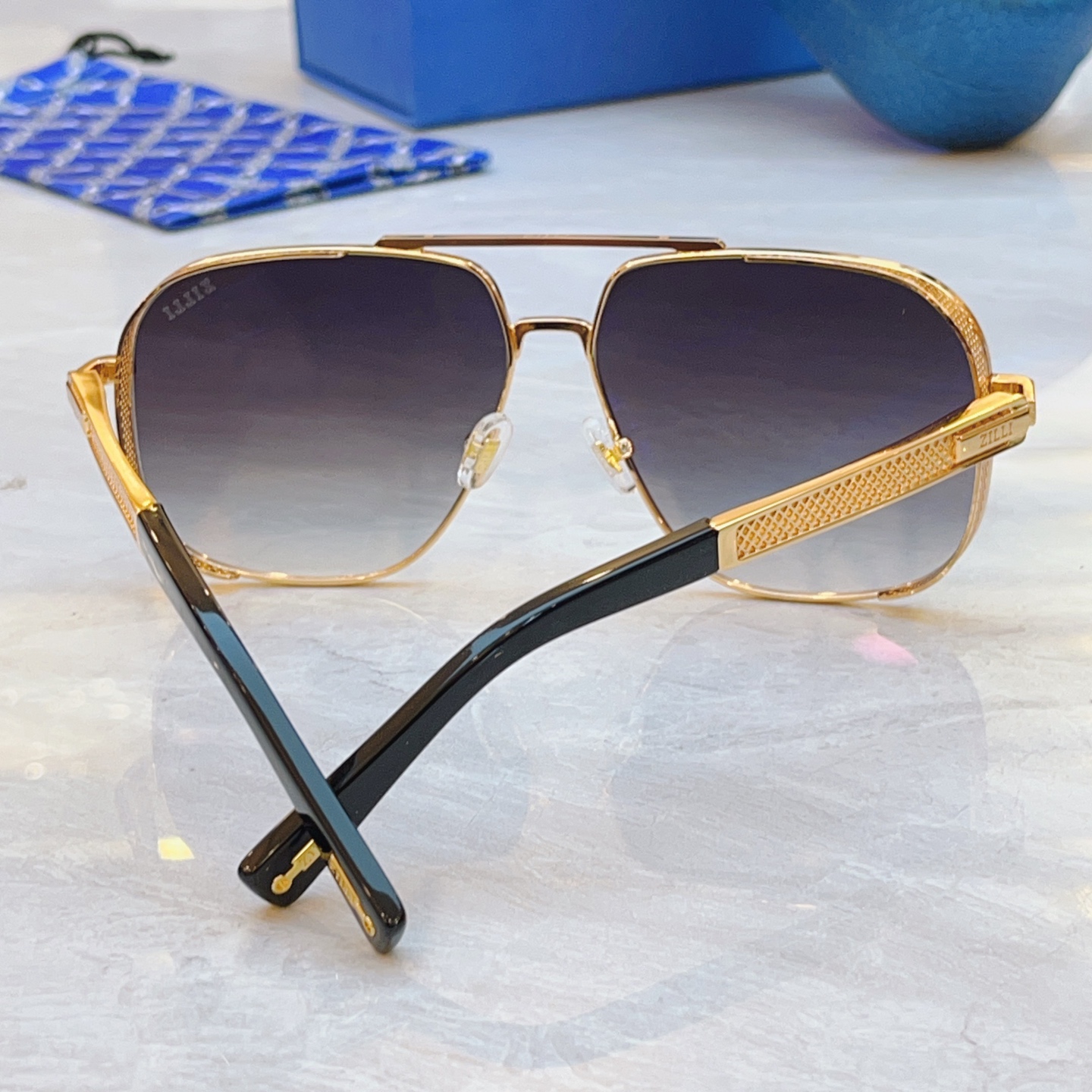 ，【ZEIZ*】蔡*司新款太阳镜，MODEL：ZI65063，SIZE：62口13-140