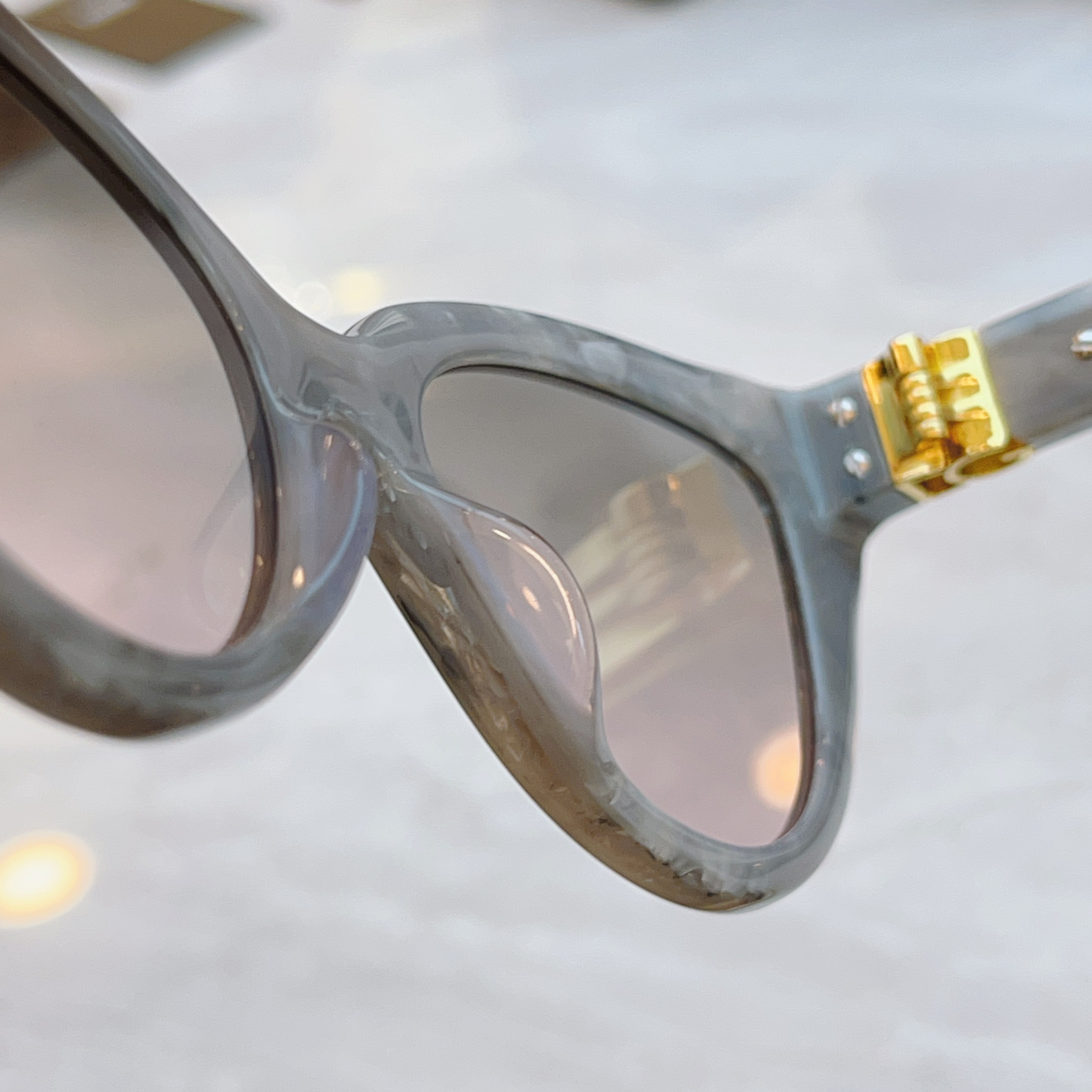 ，【DOLCE & GABBAN*】D*G新款太阳镜，MODEL：DG4497，SIZE：54口19-1