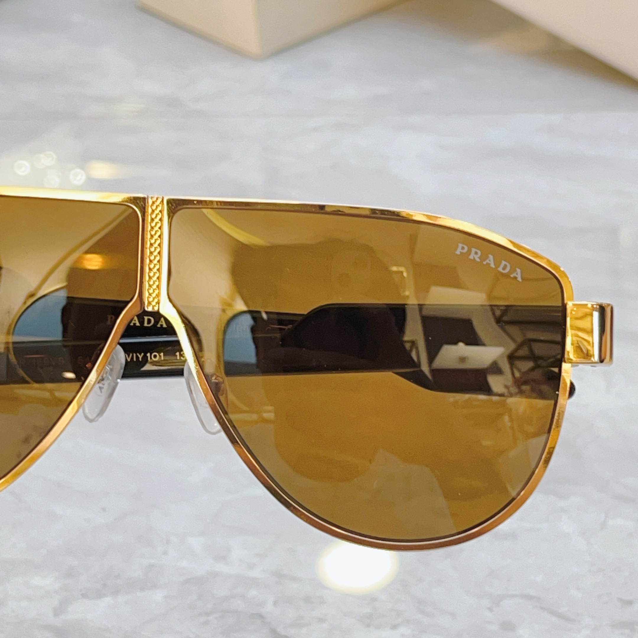 ，【PRAD*】普拉*达新款太阳镜🕶️，MODEL：PR 169VS，SIZE：64口4-136