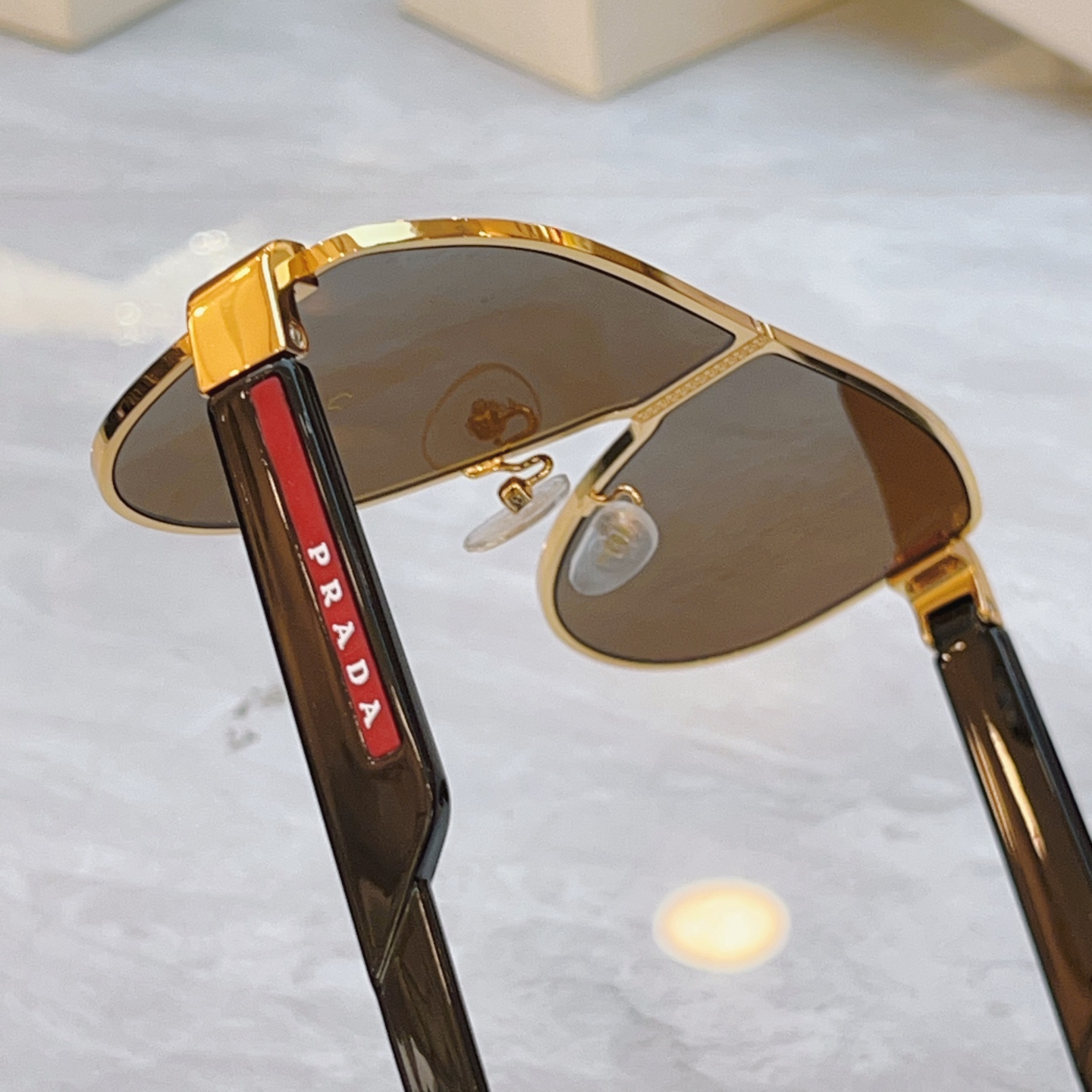 ，【PRAD*】普拉*达新款太阳镜🕶️，MODEL：PR 169VS，SIZE：64口4-136