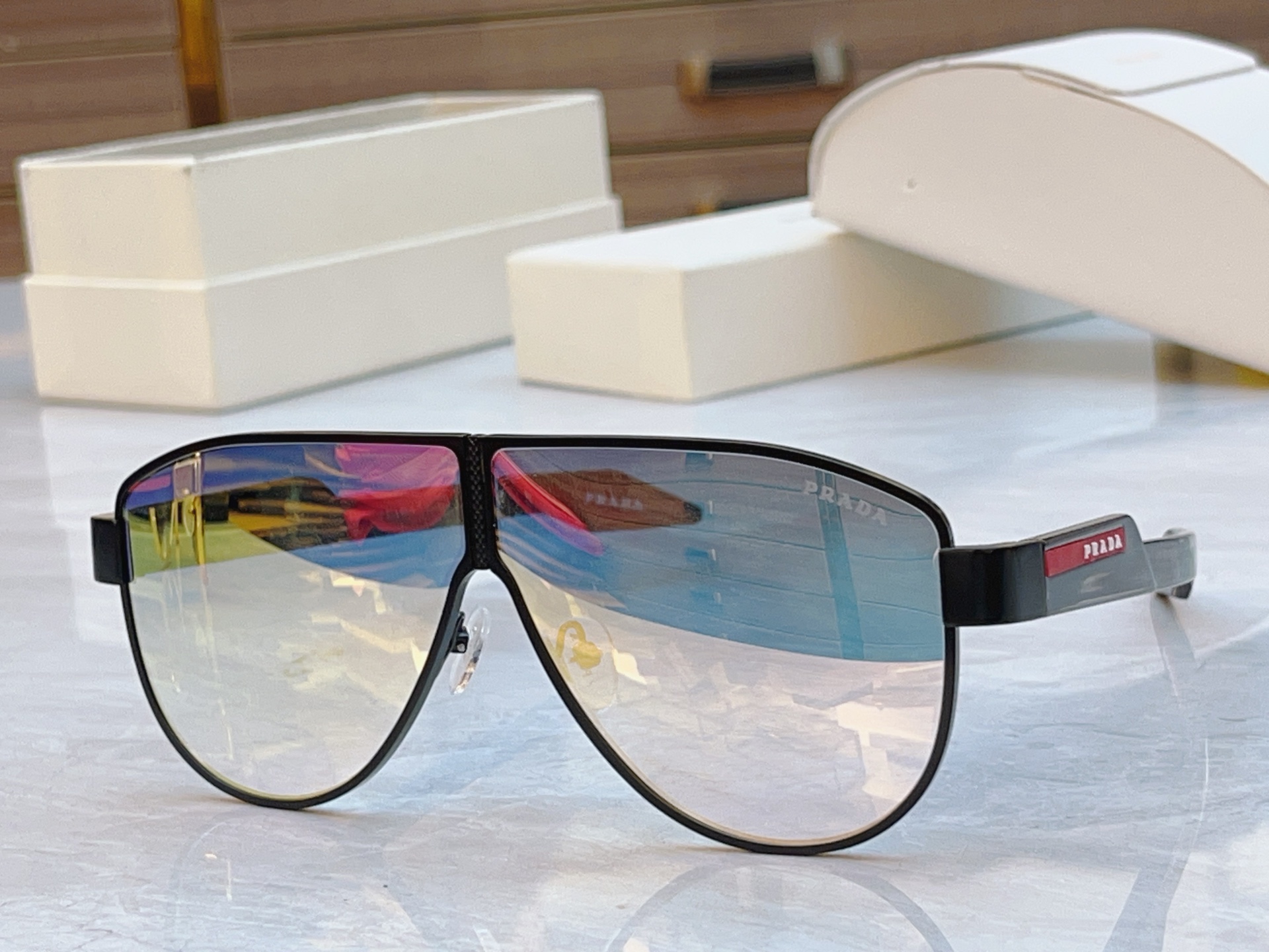 ，【PRAD*】普拉*达新款太阳镜🕶️，MODEL：PR 169VS，SIZE：64口4-136