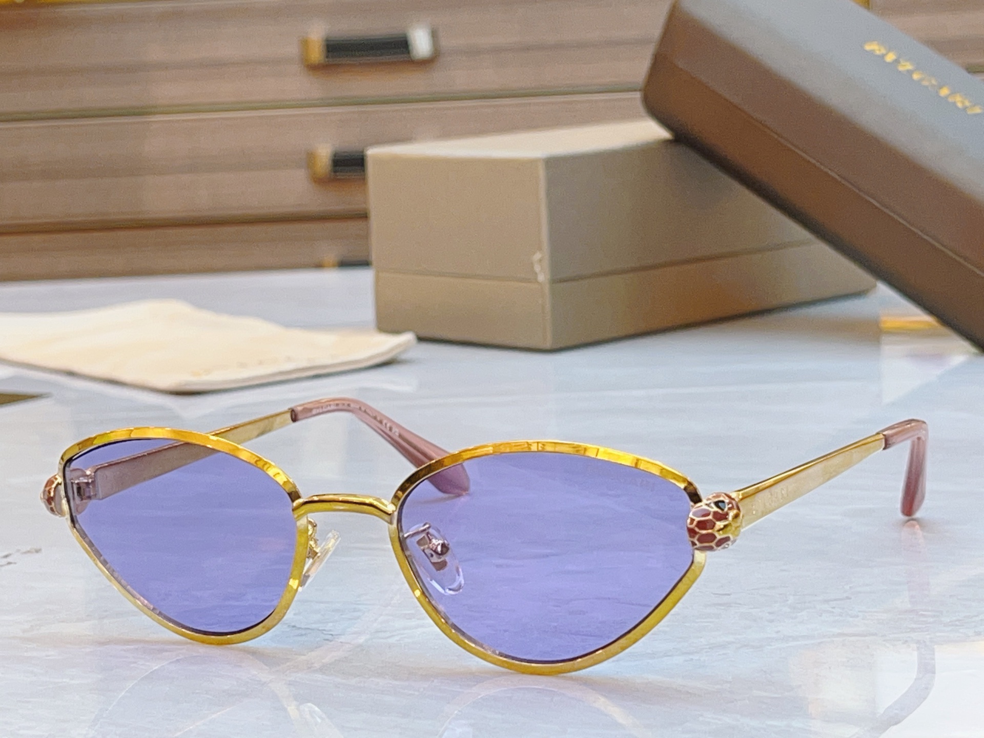 NO:374001,,【BVLGA*】Bulge*li new sunglasses, MODELBV50086U, SIZE55-mouth 19-140 glasses sunglasses, glasses, bottega veneta, bvlgari19860909,【BVLGA*】宝格*丽新款太阳镜, MODELBV50086U,SIZE55口19-140眼镜墨镜太阳镜,眼镜,bottega veneta,bvlgari,glasses