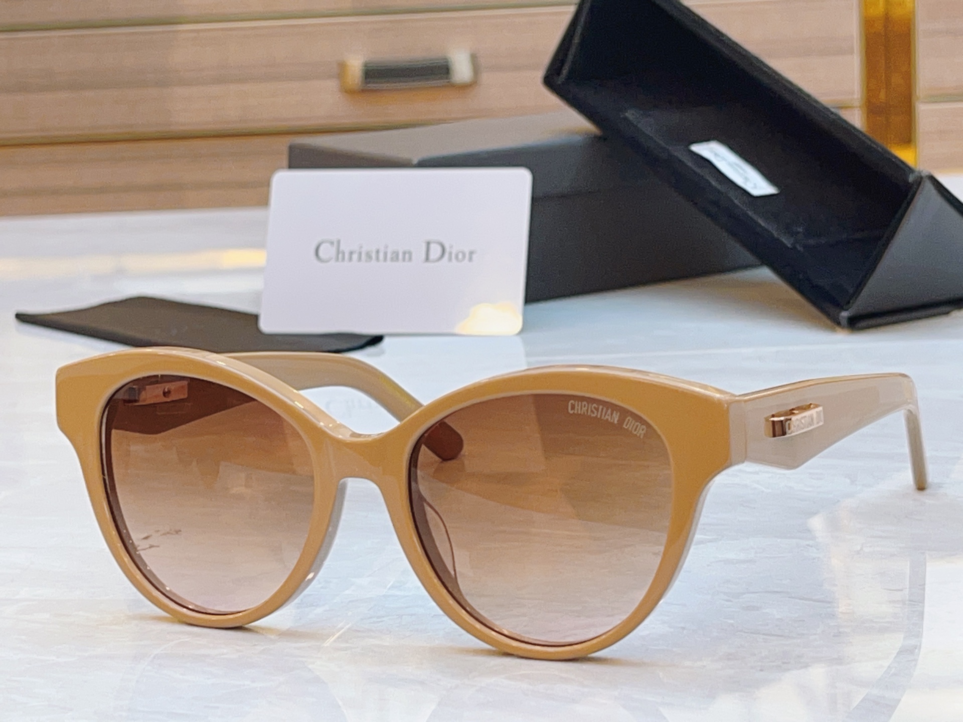 NO:374006,,【DIO*】Di*Ao new sunglasses, MODELDIORCDIORO B2I, SIZE51 port 18-140 glasses sunglasses, glasses, dior19860909,【DIO*】迪*奥新款太阳镜, MODELDIORCDIORO B2I,SIZE51口18-140眼镜墨镜太阳镜,眼镜,dior,glasses