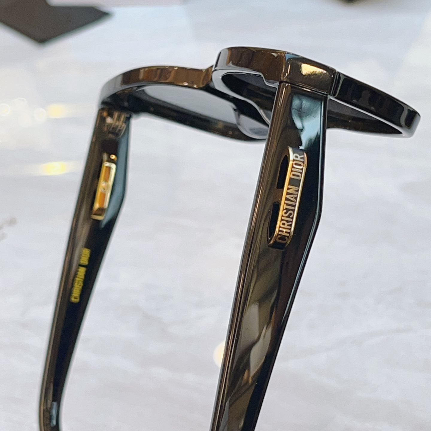 ，【DIO* 】迪*奥新款太阳镜，MODEL：DIORCDIORO S4I，SIZE：53口16-140